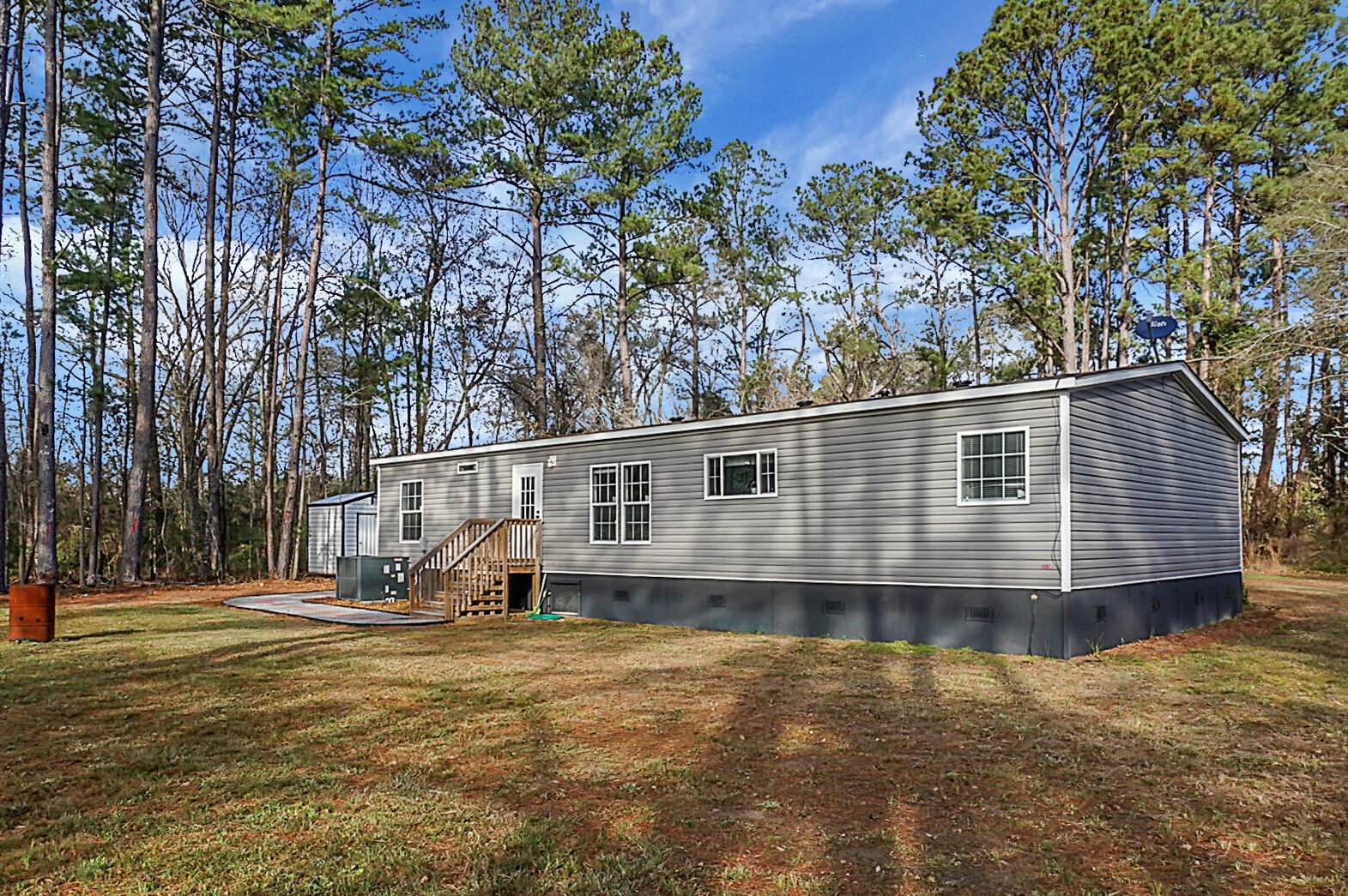 867 Fauling Rd, Alvin SC  29479-3532 exterior