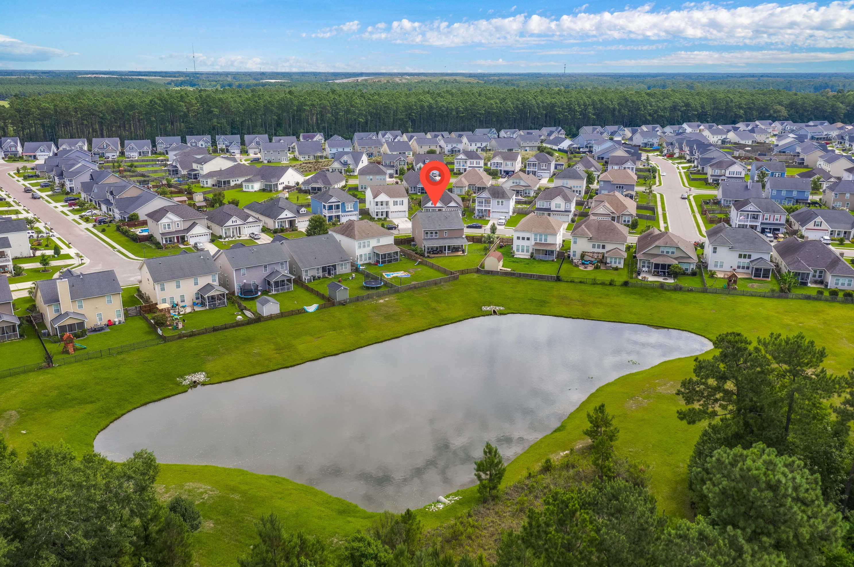 357 Fox Ridge Ln, Moncks Corner SC  29461-6719 exterior