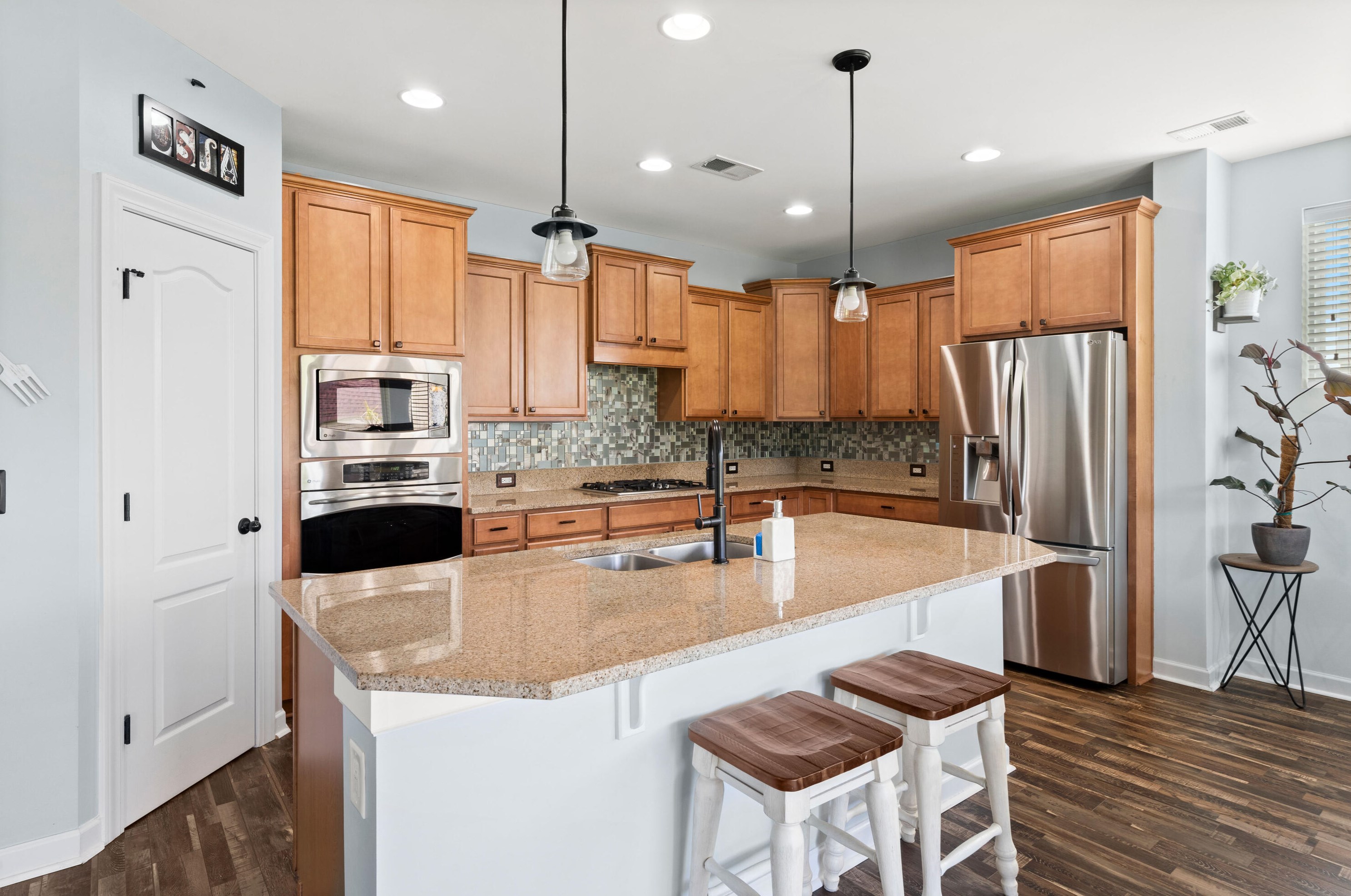 357 Fox Ridge Ln, Moncks Corner SC  29461-6719 exterior