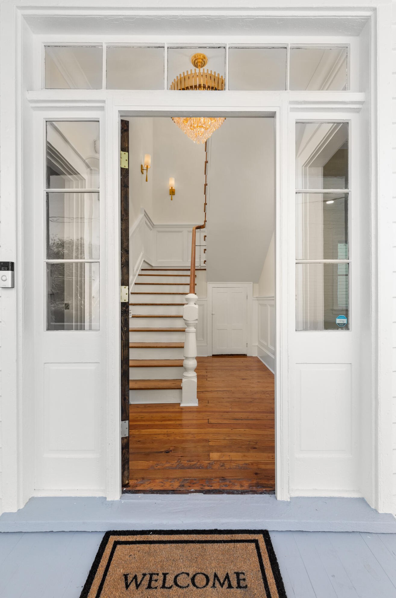 327 Sumter St, Charleston SC  29403-4612 exterior