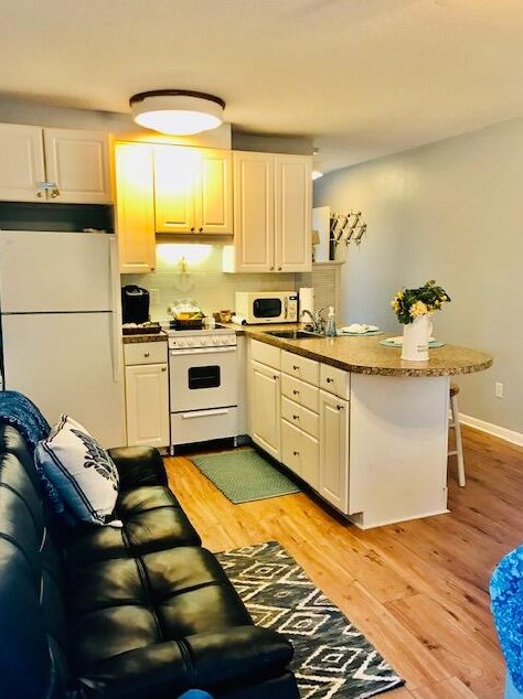 360 Sea Cloud Cir, Edisto SC  29438-3600 exterior