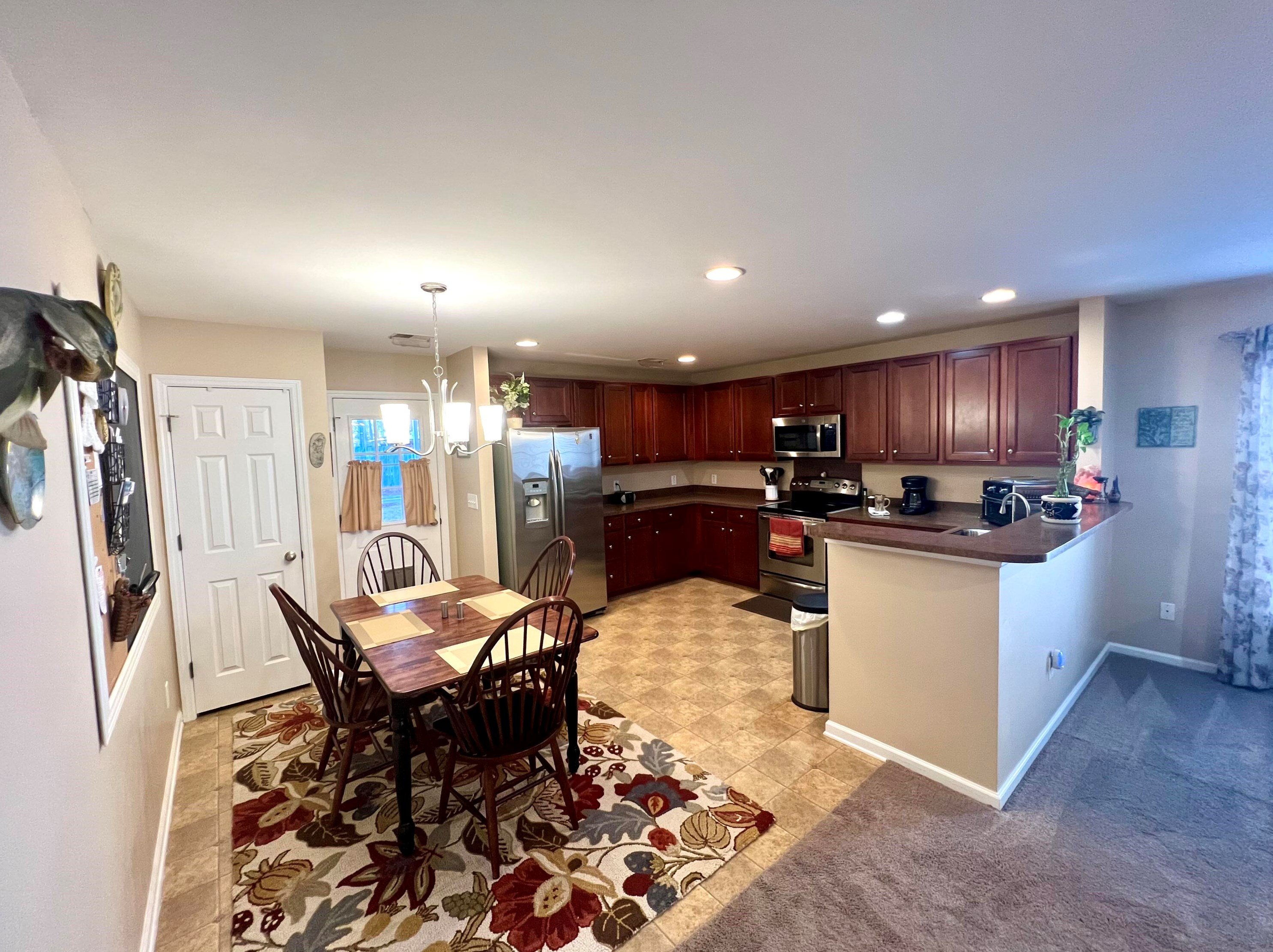 333 Briarbend Rd, Charleston SC  29445-7778 exterior