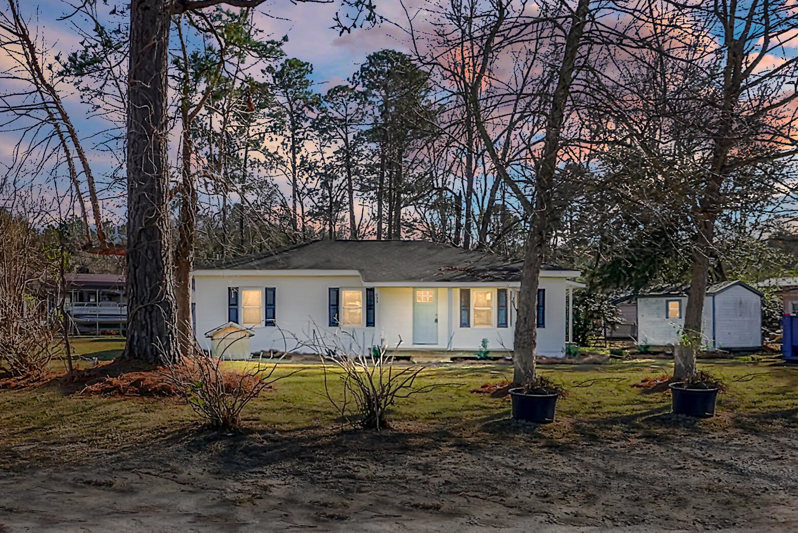 639 Lakeside Dr, Moncks Corner, SC 29461-4130