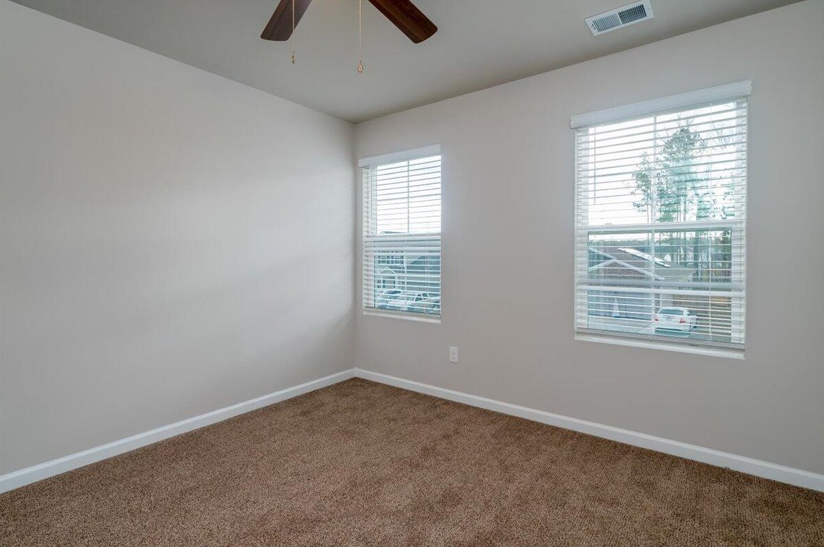 186 Hyrne Dr, Charleston SC  29445-7331 exterior