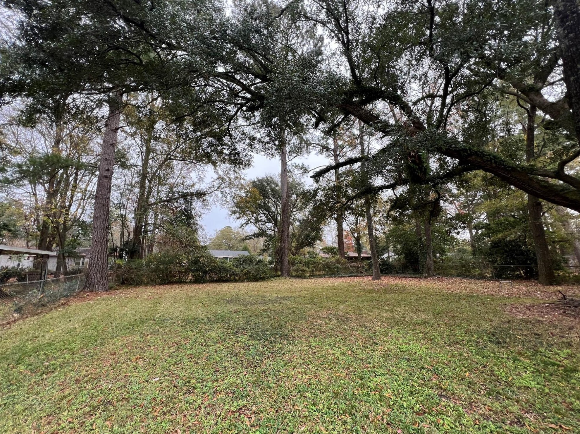 7636 Winchester St, Charleston, SC 29420-4245