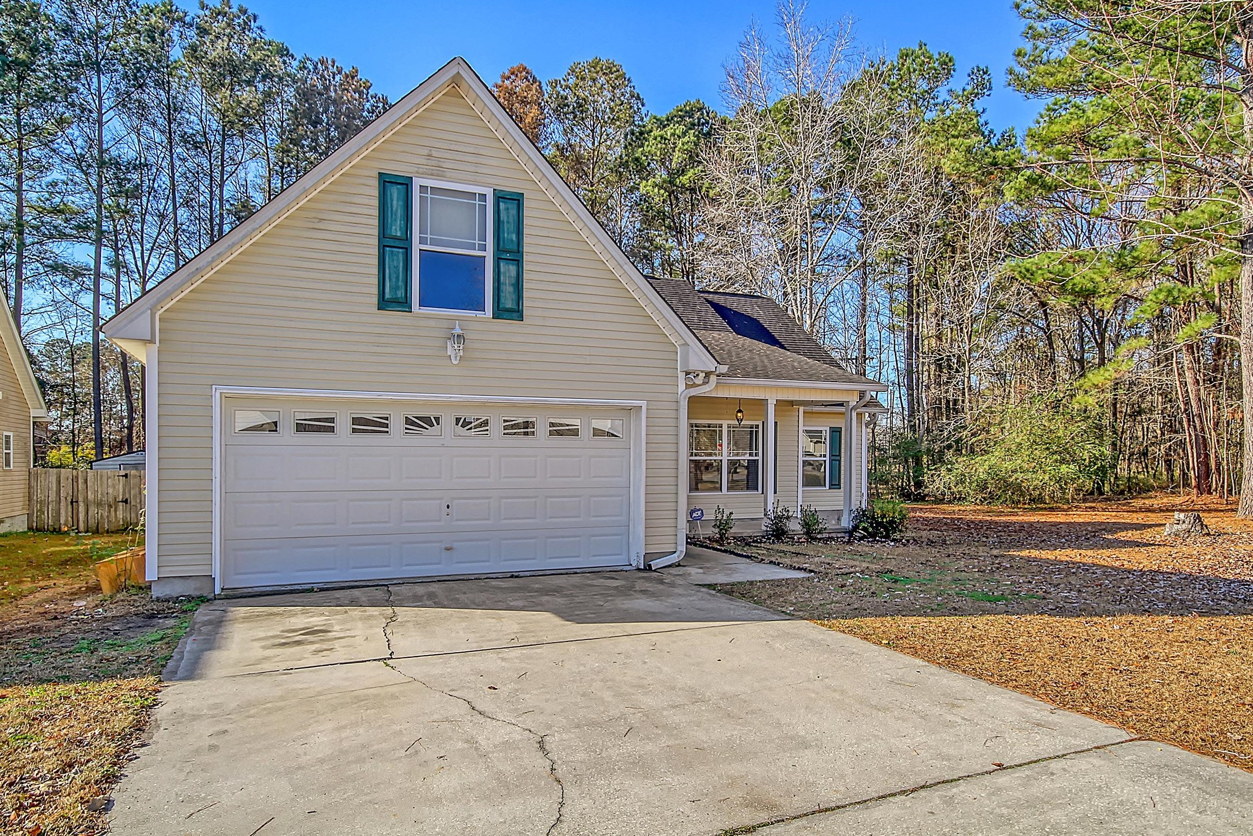 333 Houston Dr, Ladson, SC 29456
