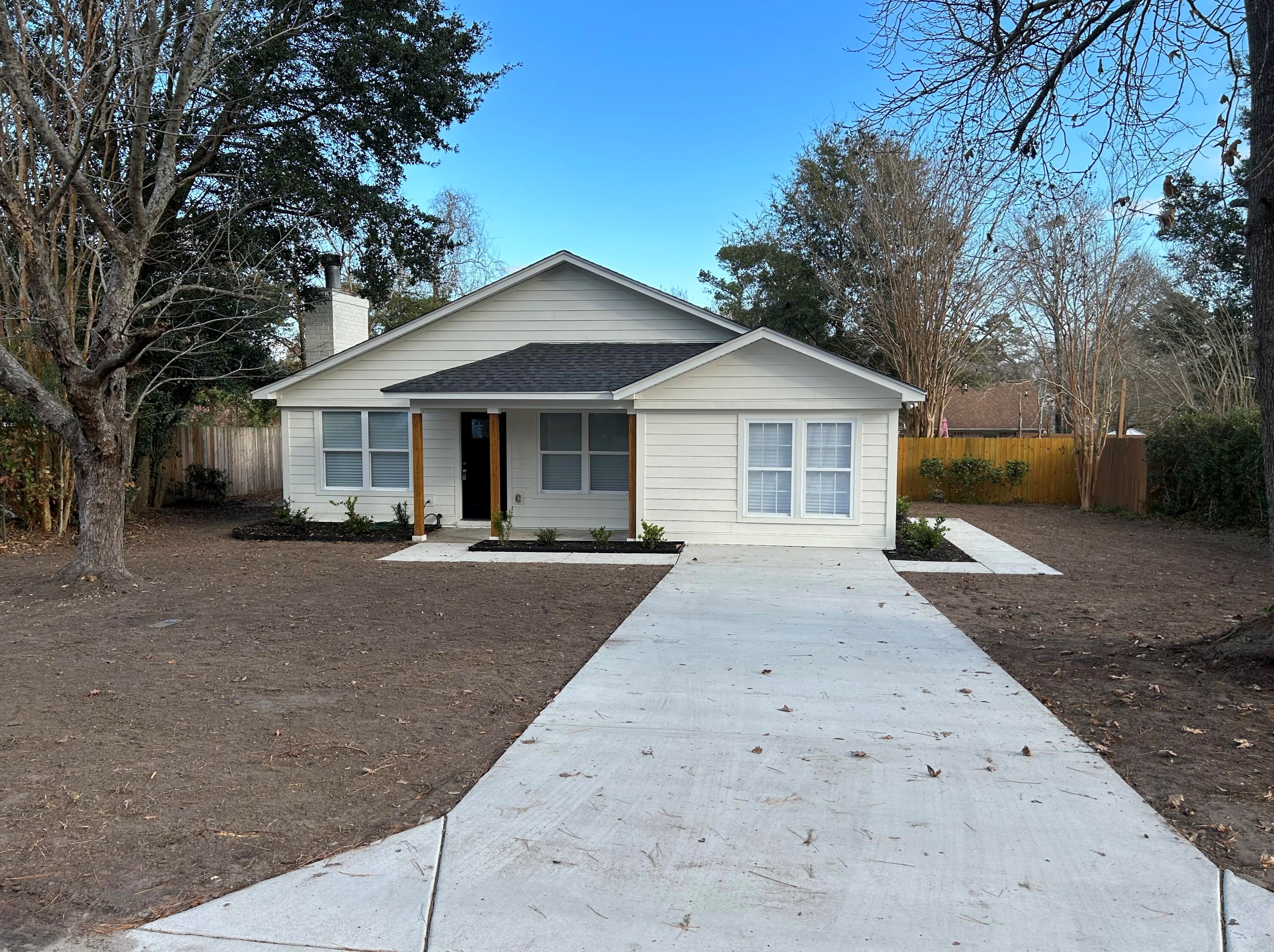 115 Ridge Rd, Summerville, SC 29485