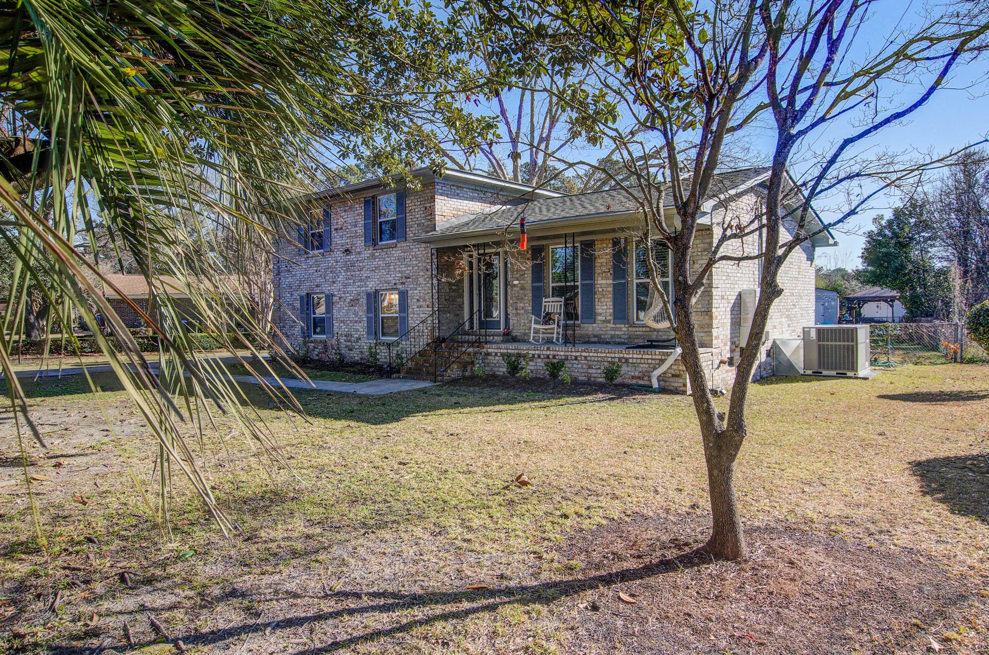 1378 Lenevar Dr, Charleston SC  29407-5117 exterior