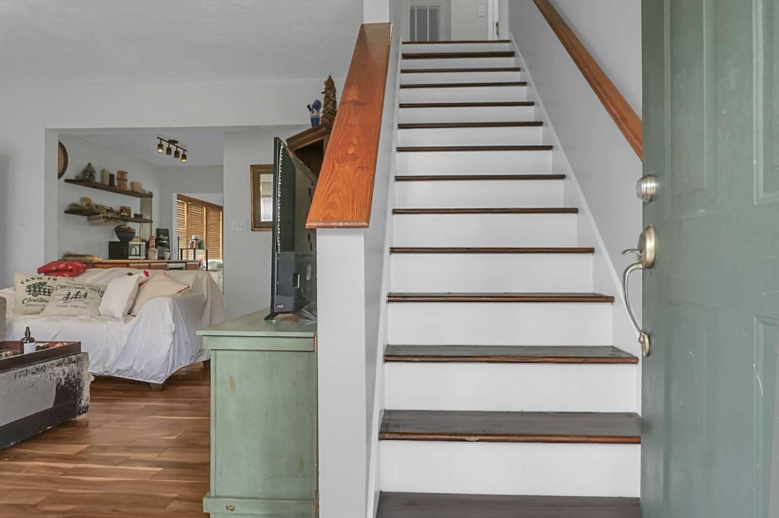 2299 Lander Ln, Charleston, SC 29414-7009