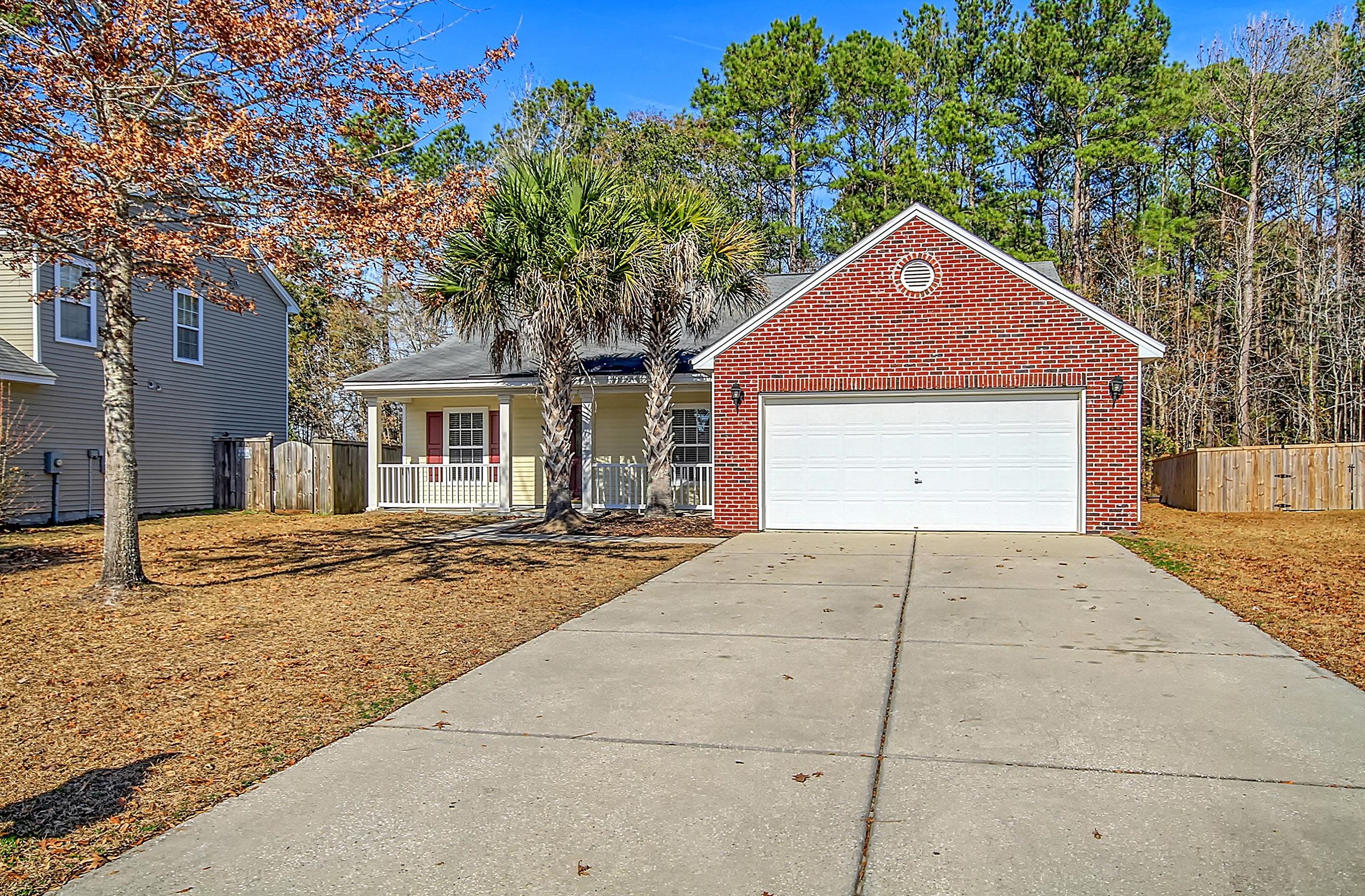 5014 Wilverine Dr, Summerville, SC 29485-9064