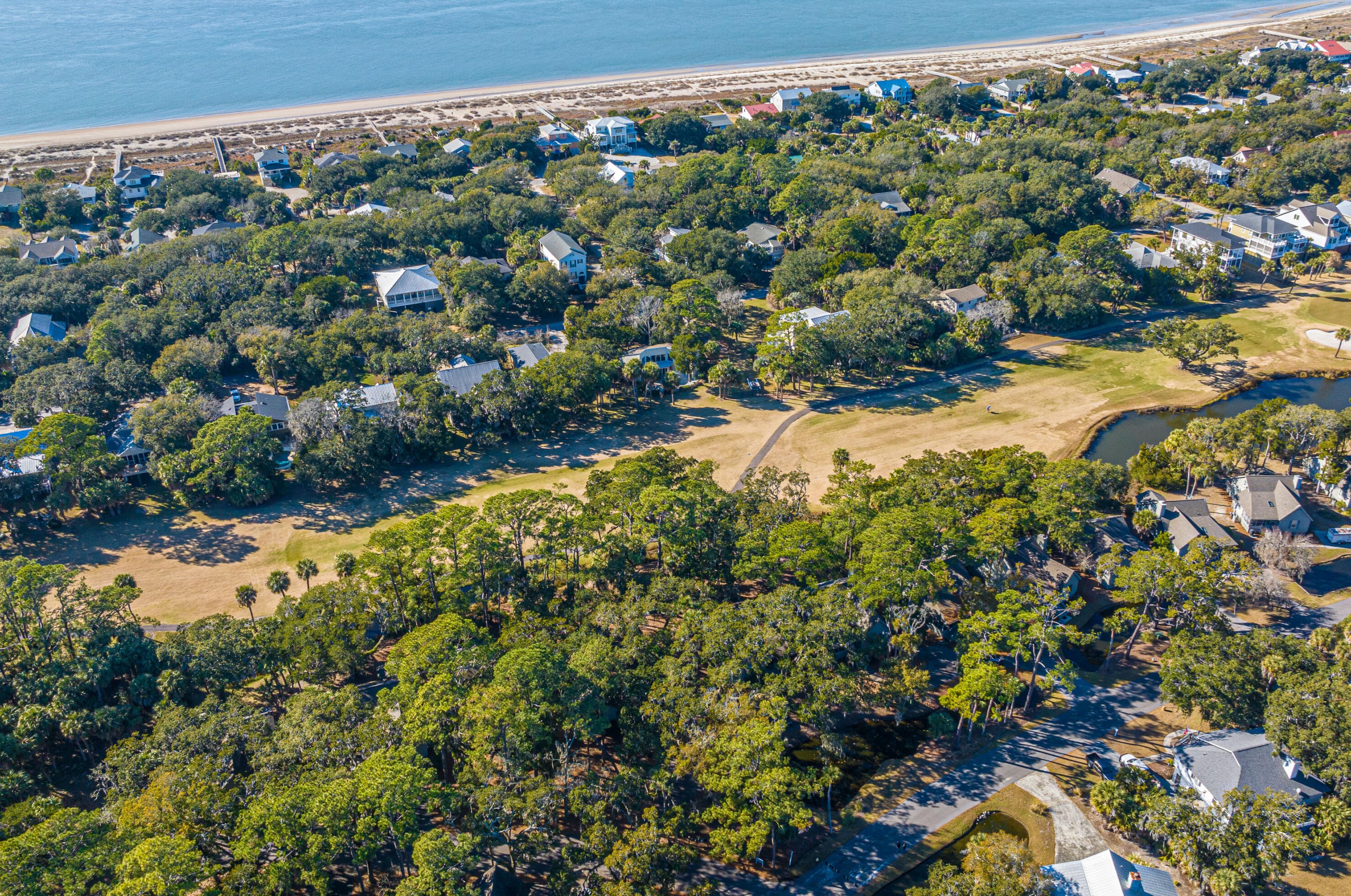 898 Fairway Dr, Edisto SC  29438-3647 exterior