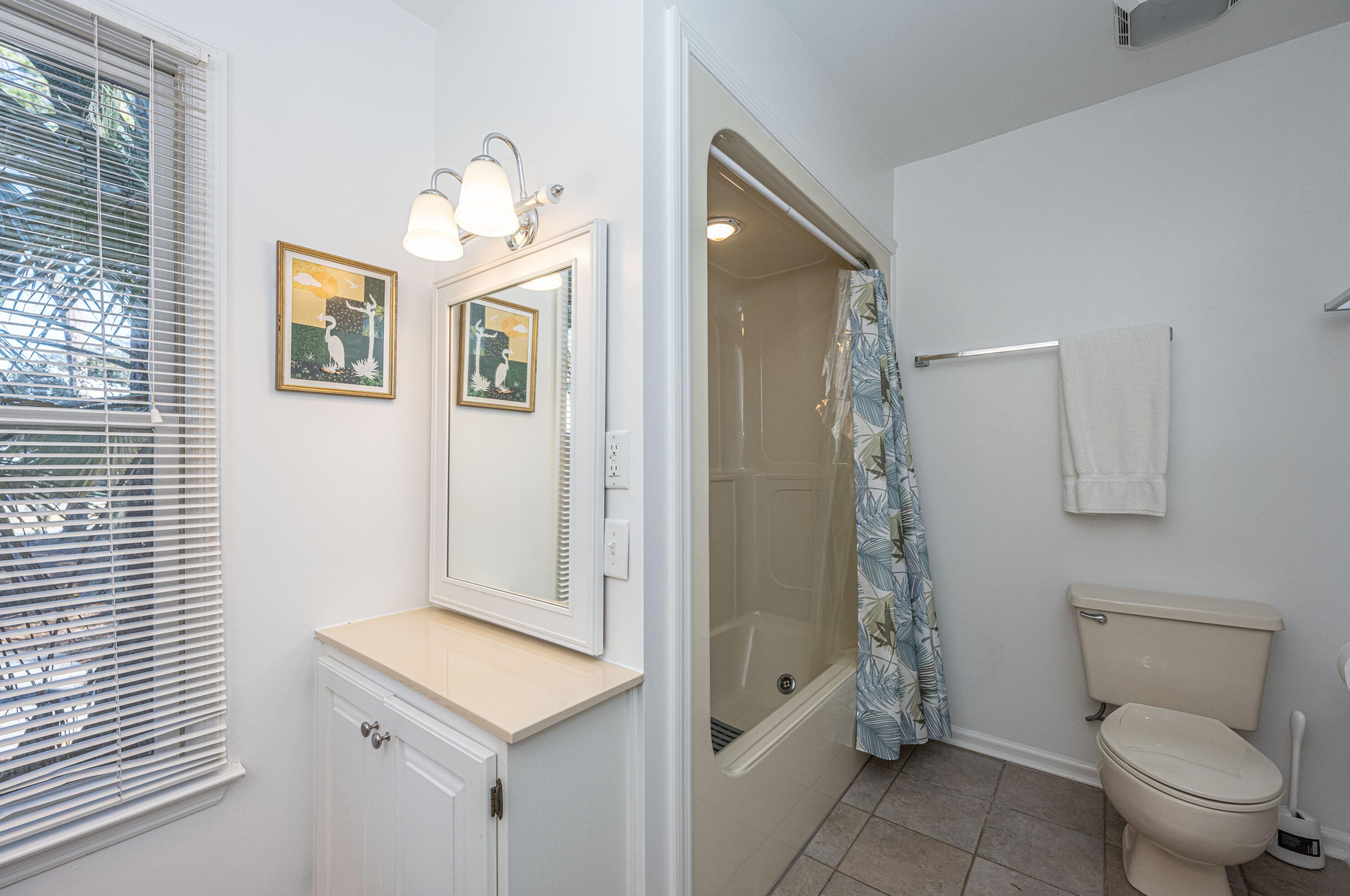 898 Fairway Dr, Edisto SC  29438-3647 exterior