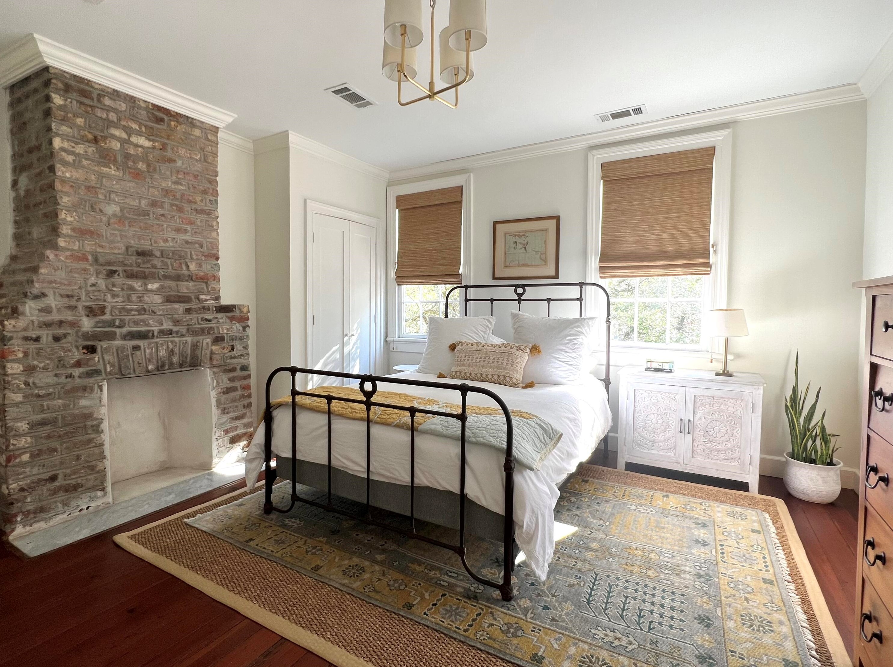 56 Radcliffe St, Charleston SC  29403-6276 exterior