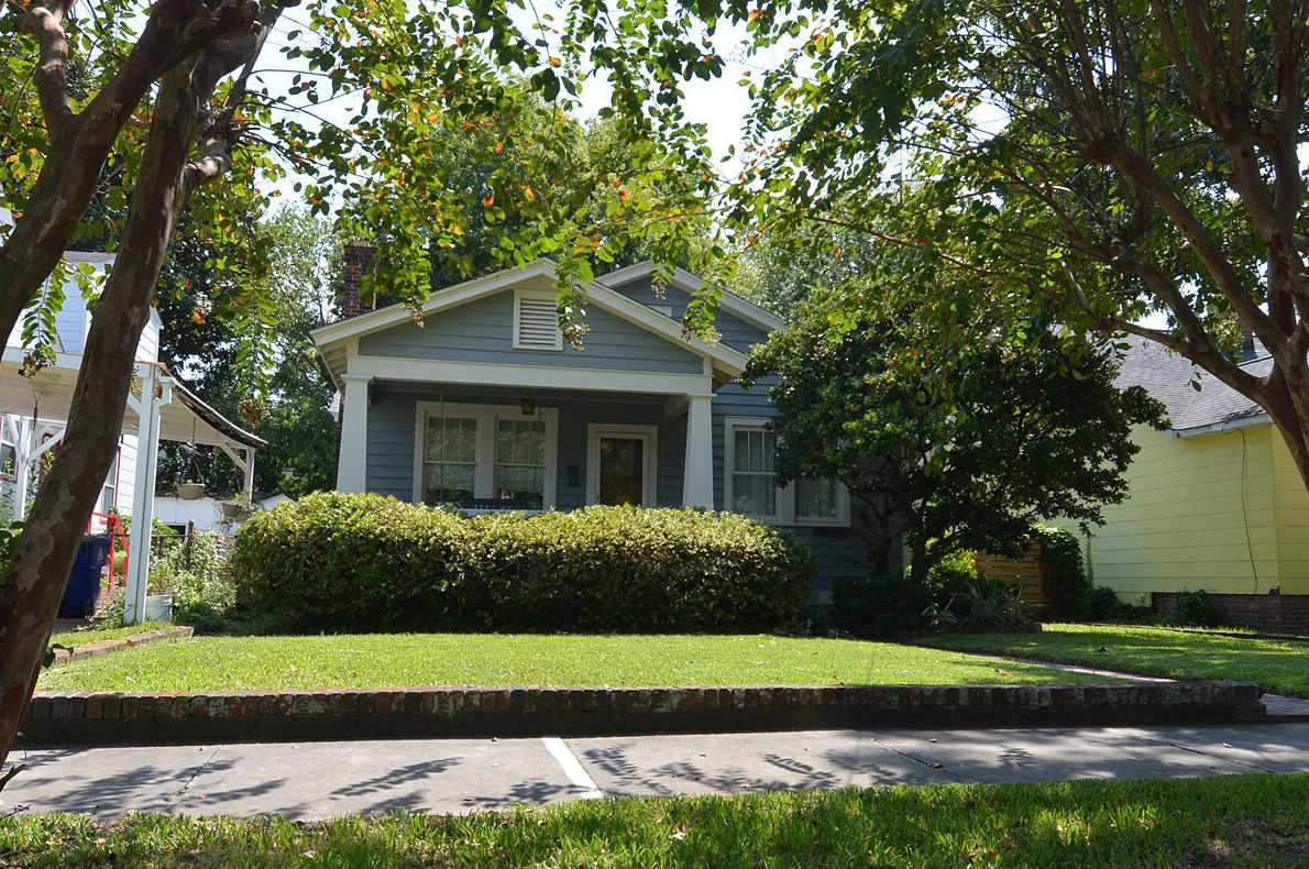 25 Peachtree St, Charleston SC  29403-3409 exterior