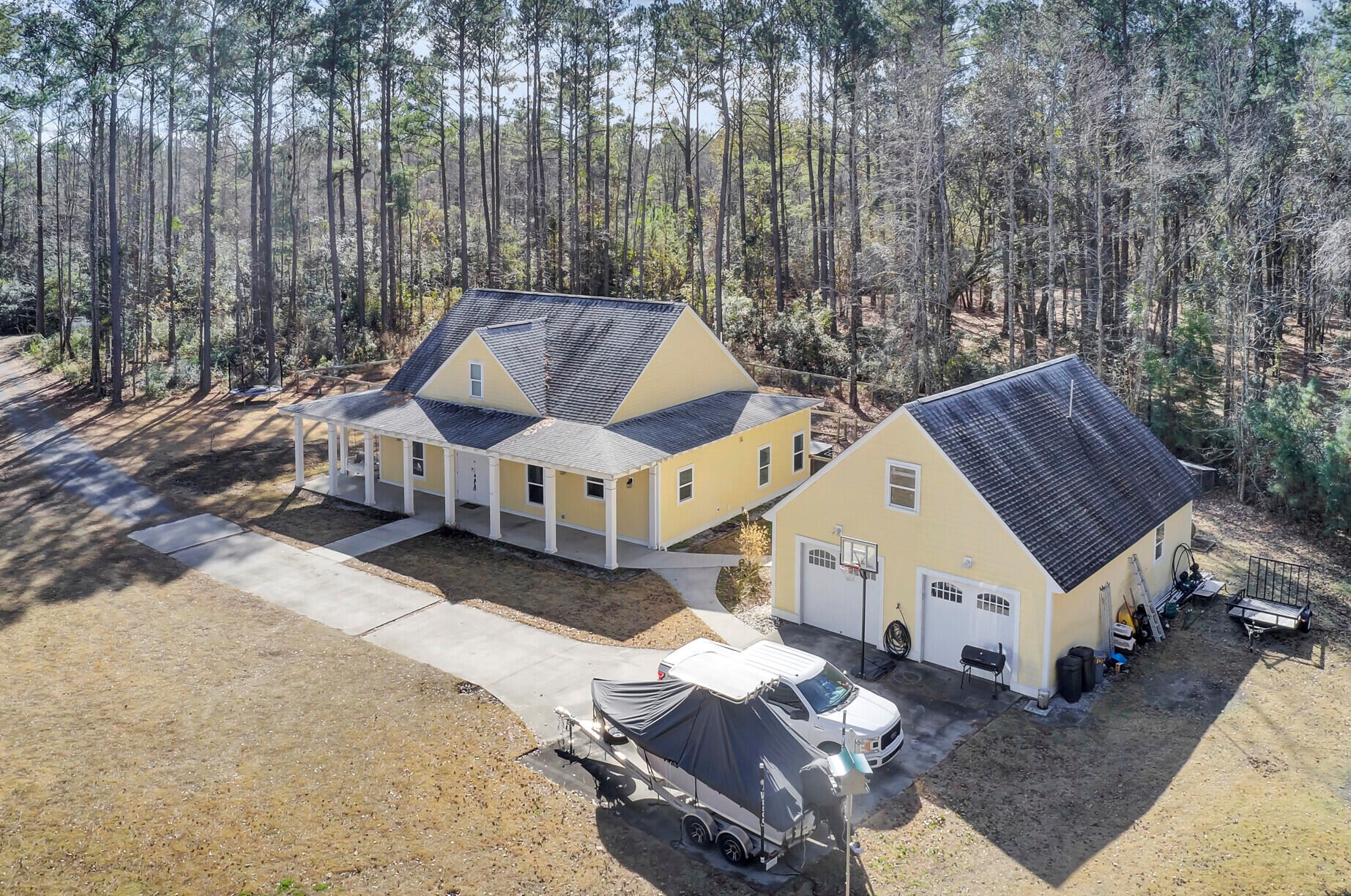 1026 Towhee Ln, McClellanville, SC 29458