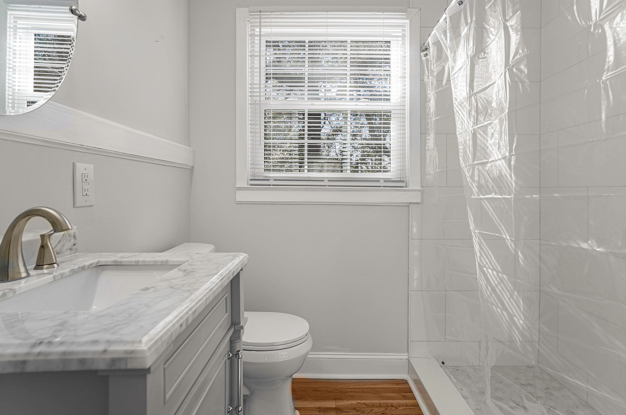 2471 Lantern St, Charleston SC  29414-4819 exterior