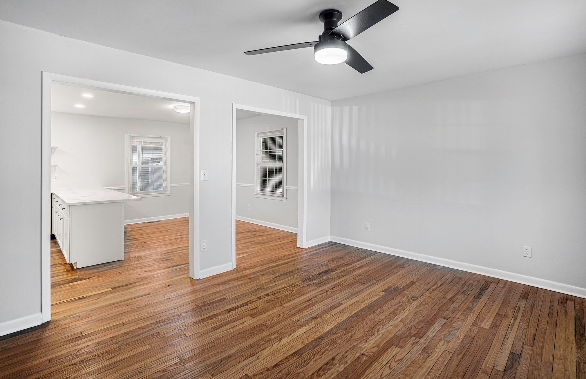 2471 Lantern St, Charleston SC  29414-4819 exterior