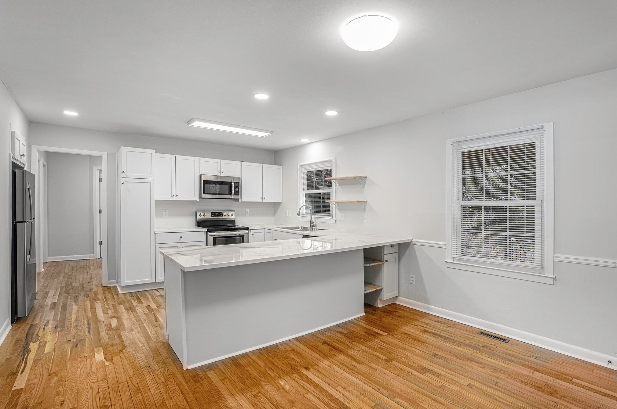 2471 Lantern St, Charleston SC  29414-4819 exterior