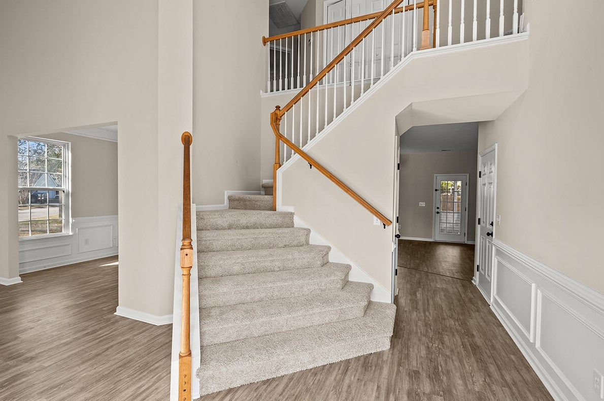 215 Evesham Dr, Summerville SC  29485-5848 exterior