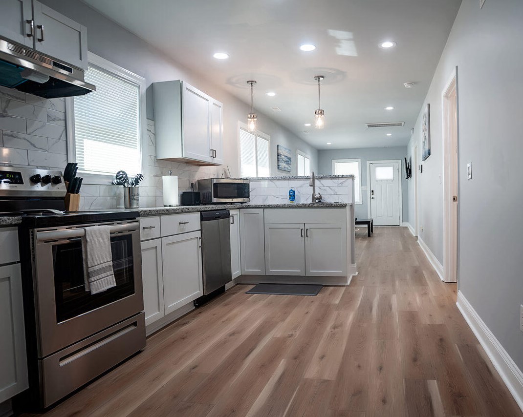 738 Rutledge Ave, Charleston SC  29403-3740 exterior
