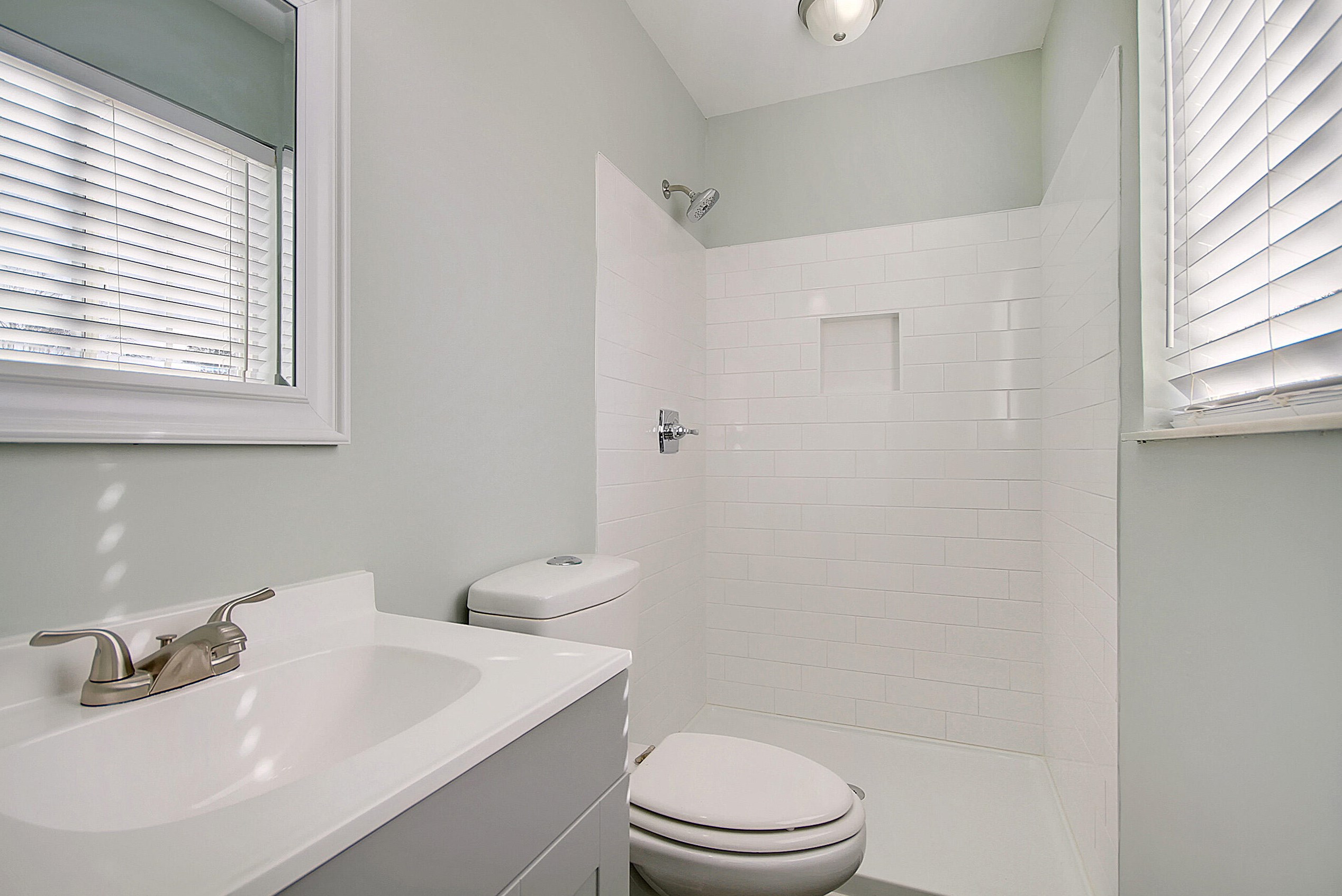 115 Garbon Dr, Summerville SC  29485-7425 exterior