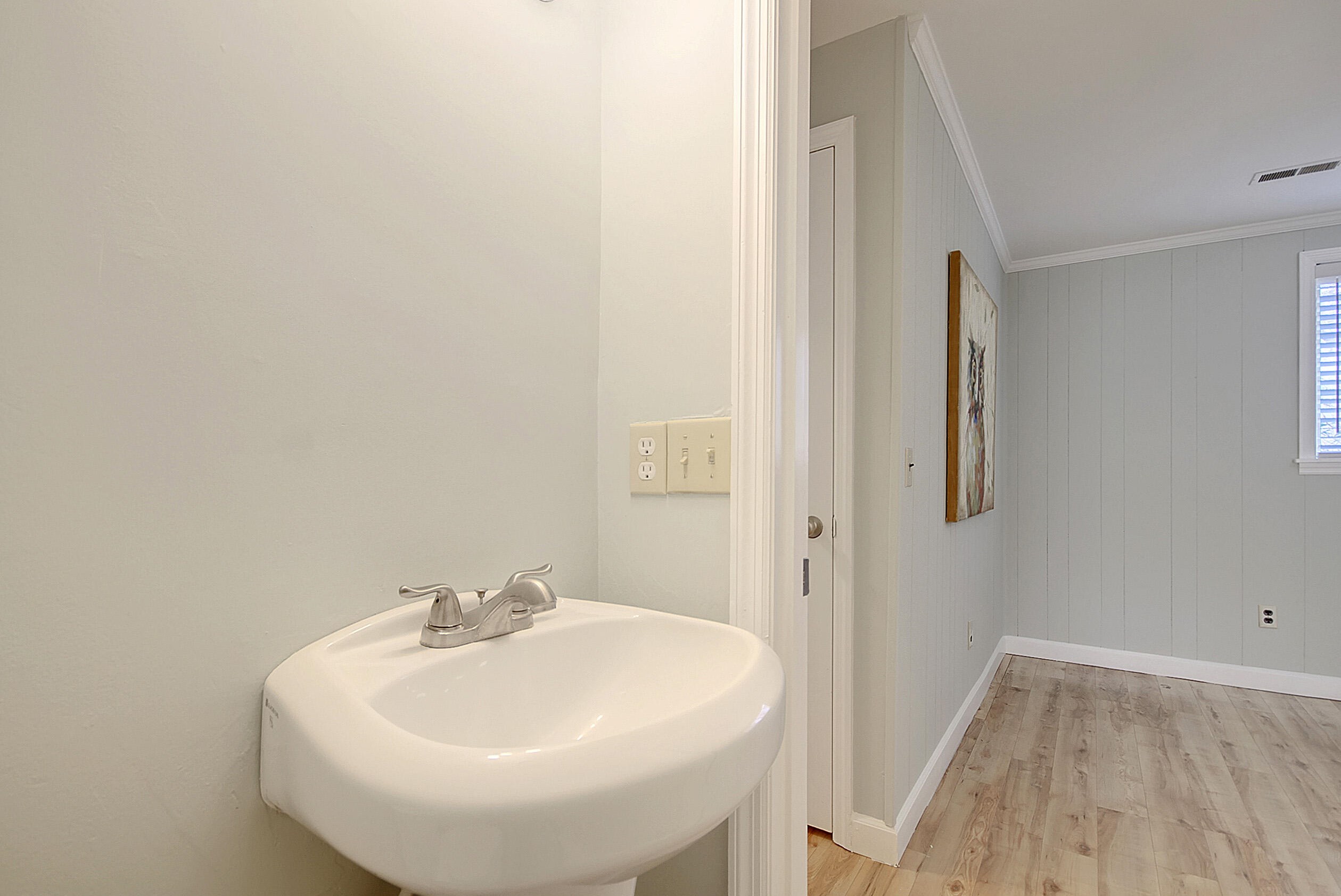 115 Garbon Dr, Summerville SC  29485-7425 exterior