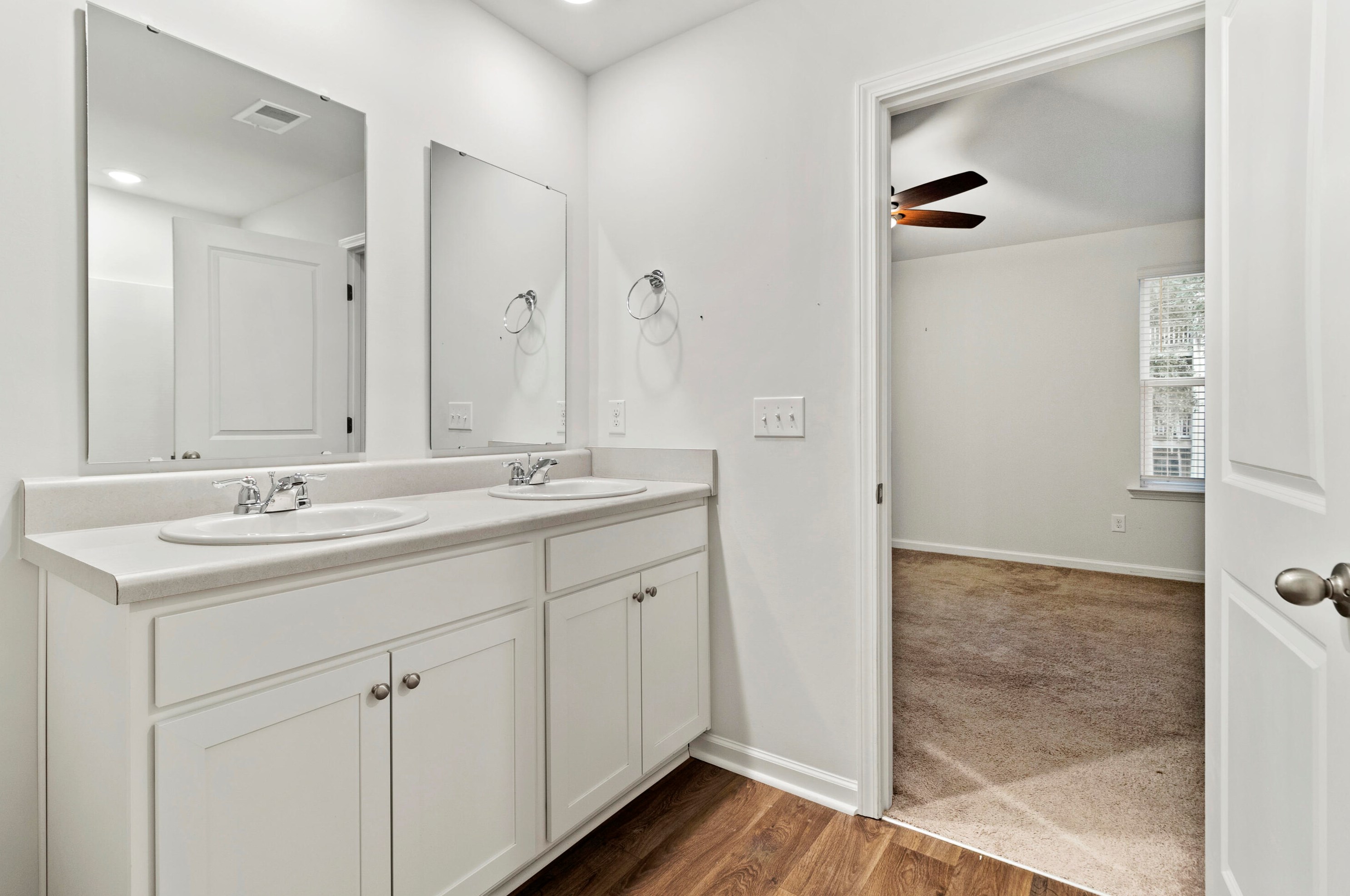 4613 Palm View Cir, Charleston SC  29418-5024 exterior