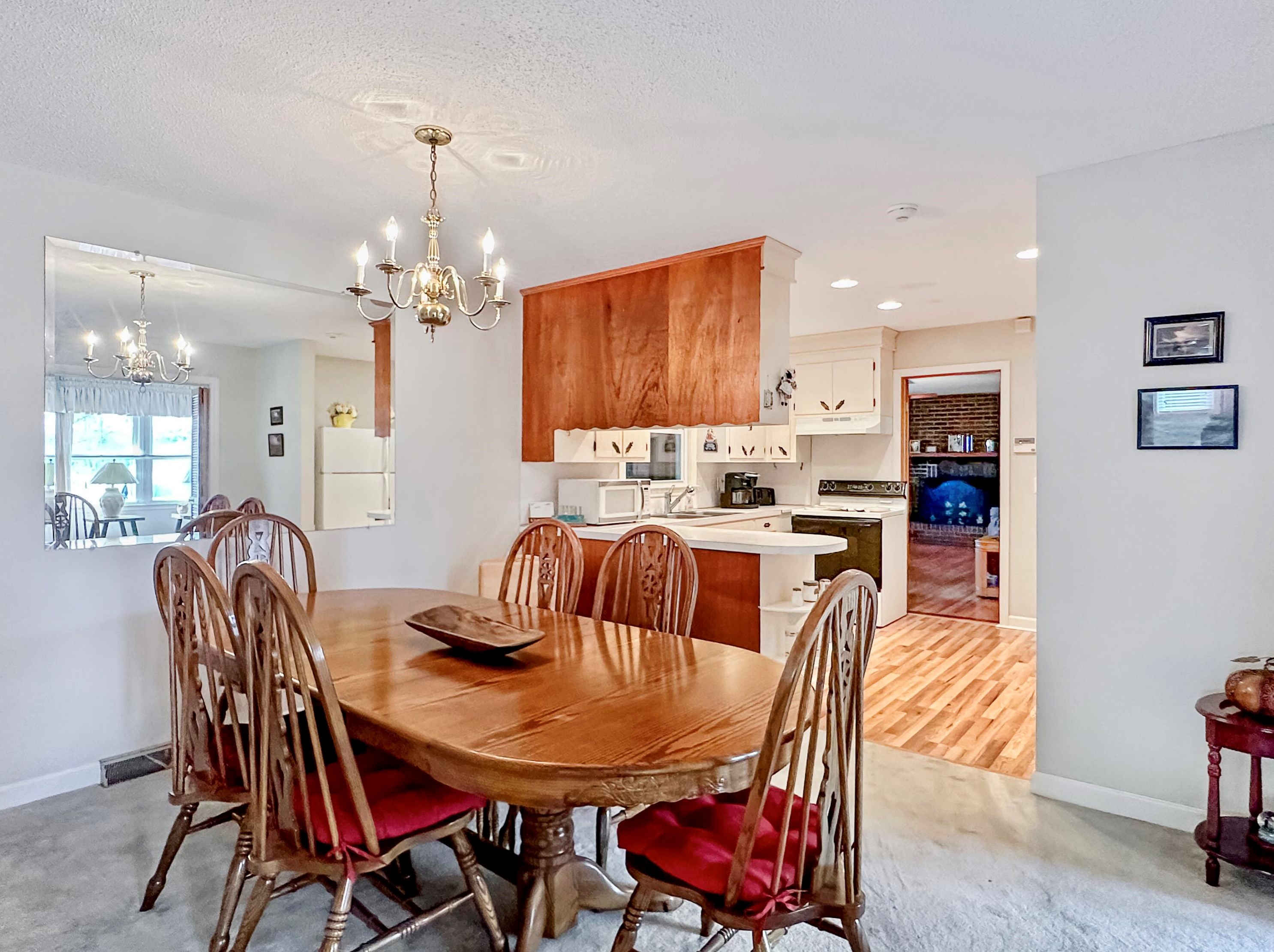 1605 Pinopolis Rd, Moncks Corner SC  29461-5921 exterior