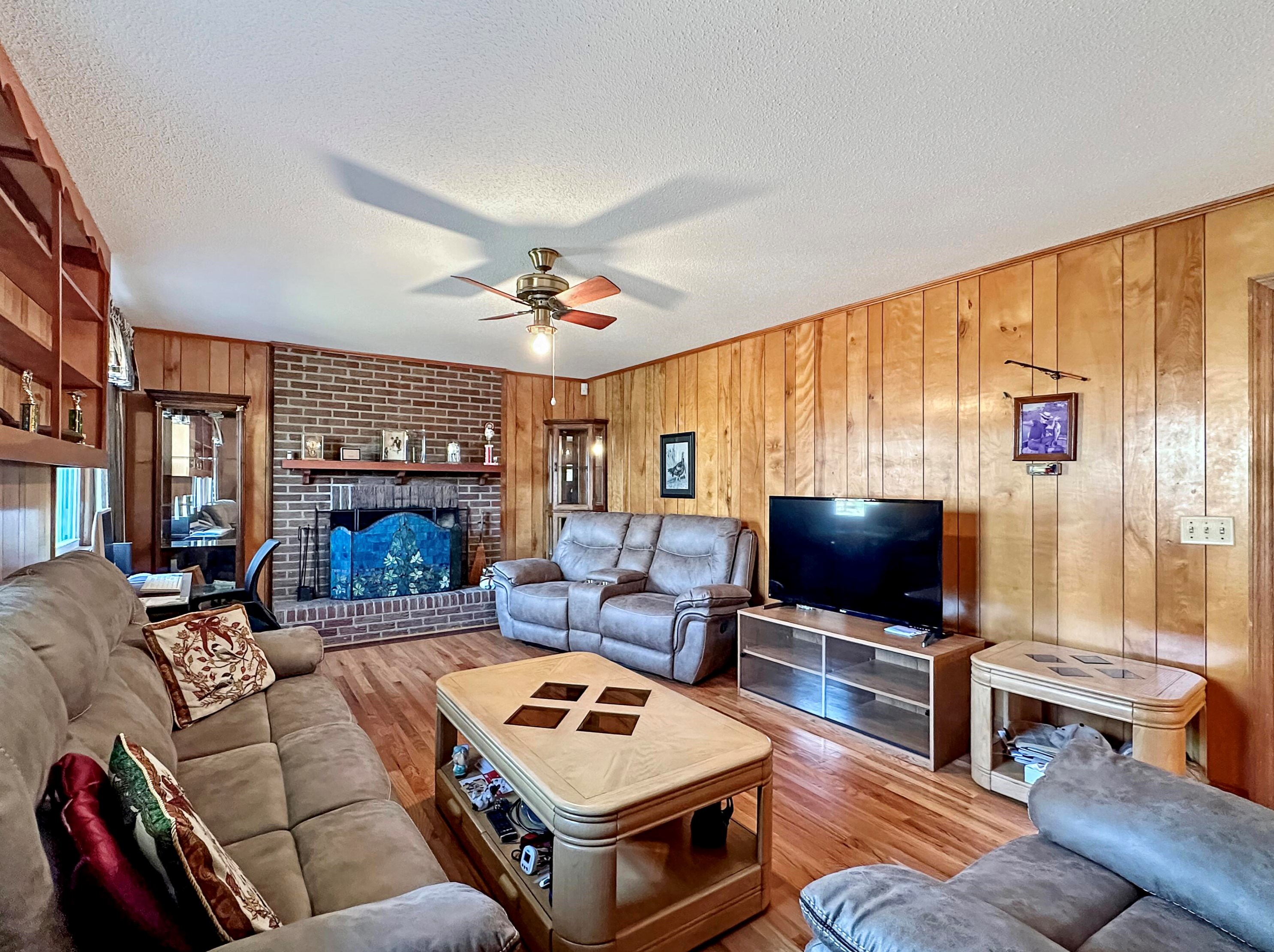 1605 Pinopolis Rd, Moncks Corner SC  29461-5921 exterior