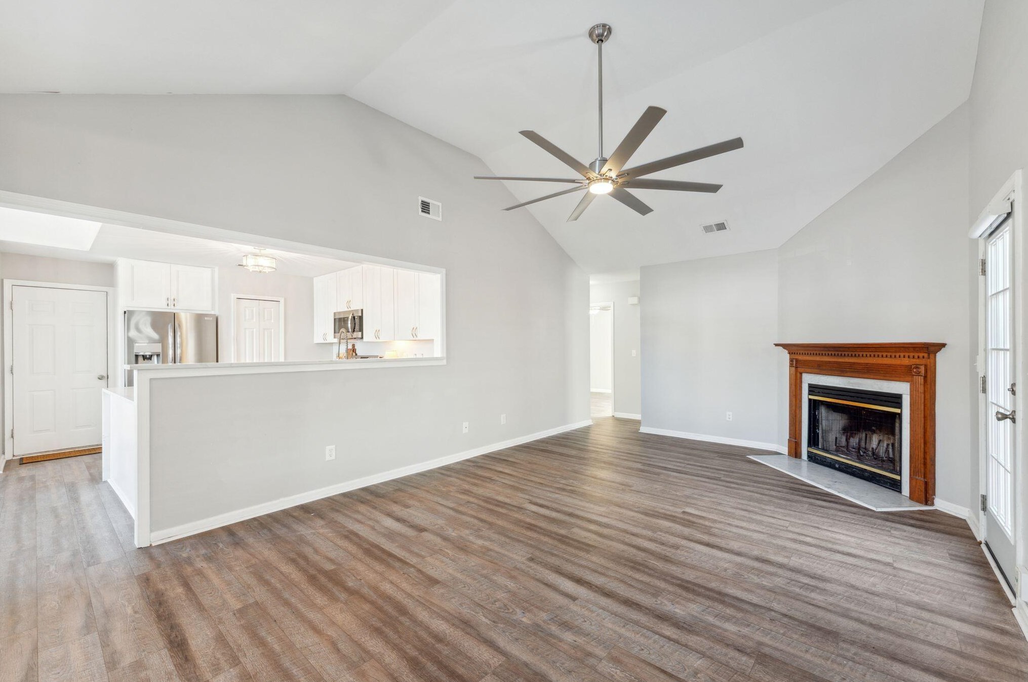 1967 Armory Dr, Mount Pleasant SC  29466-9489 exterior