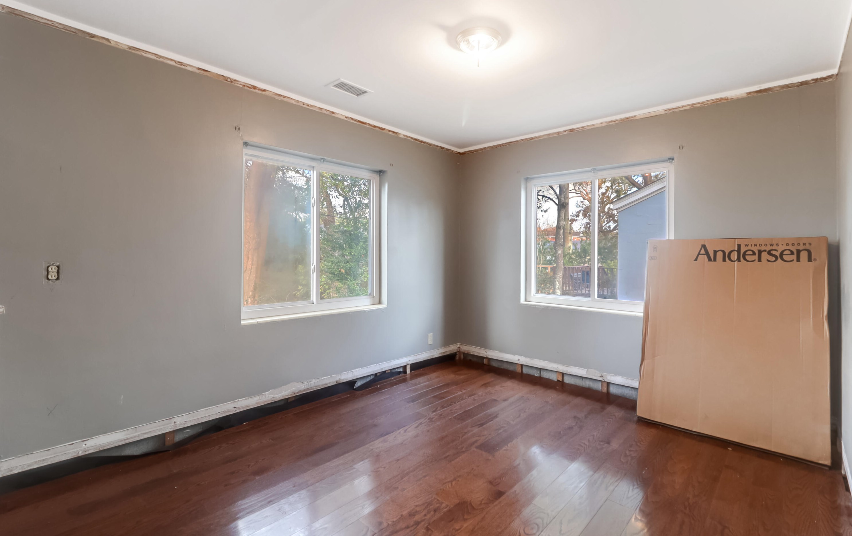 615 Parish Rd, Charleston SC  29407-7233 exterior