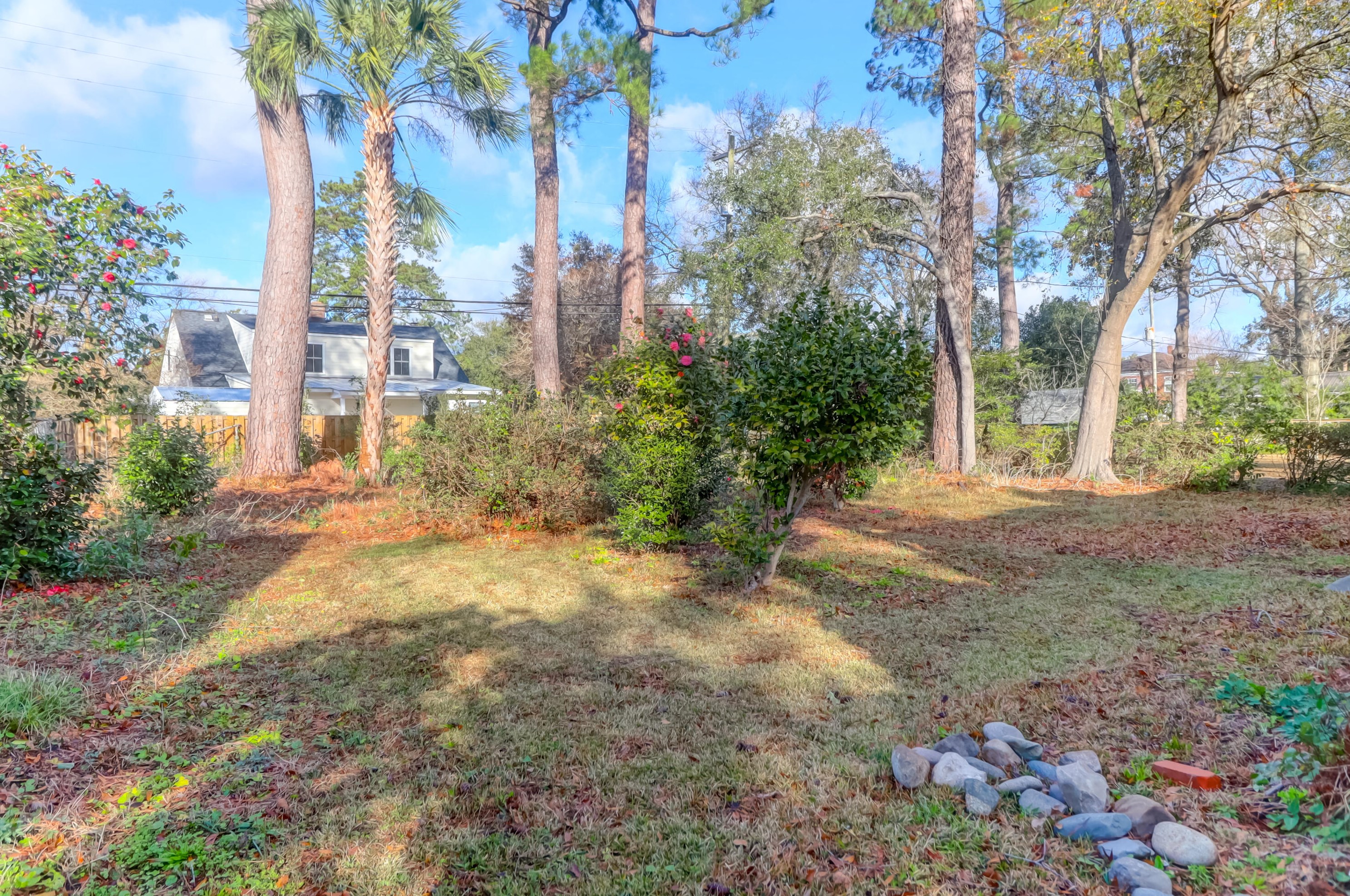 615 Parish Rd, Charleston SC  29407-7233 exterior