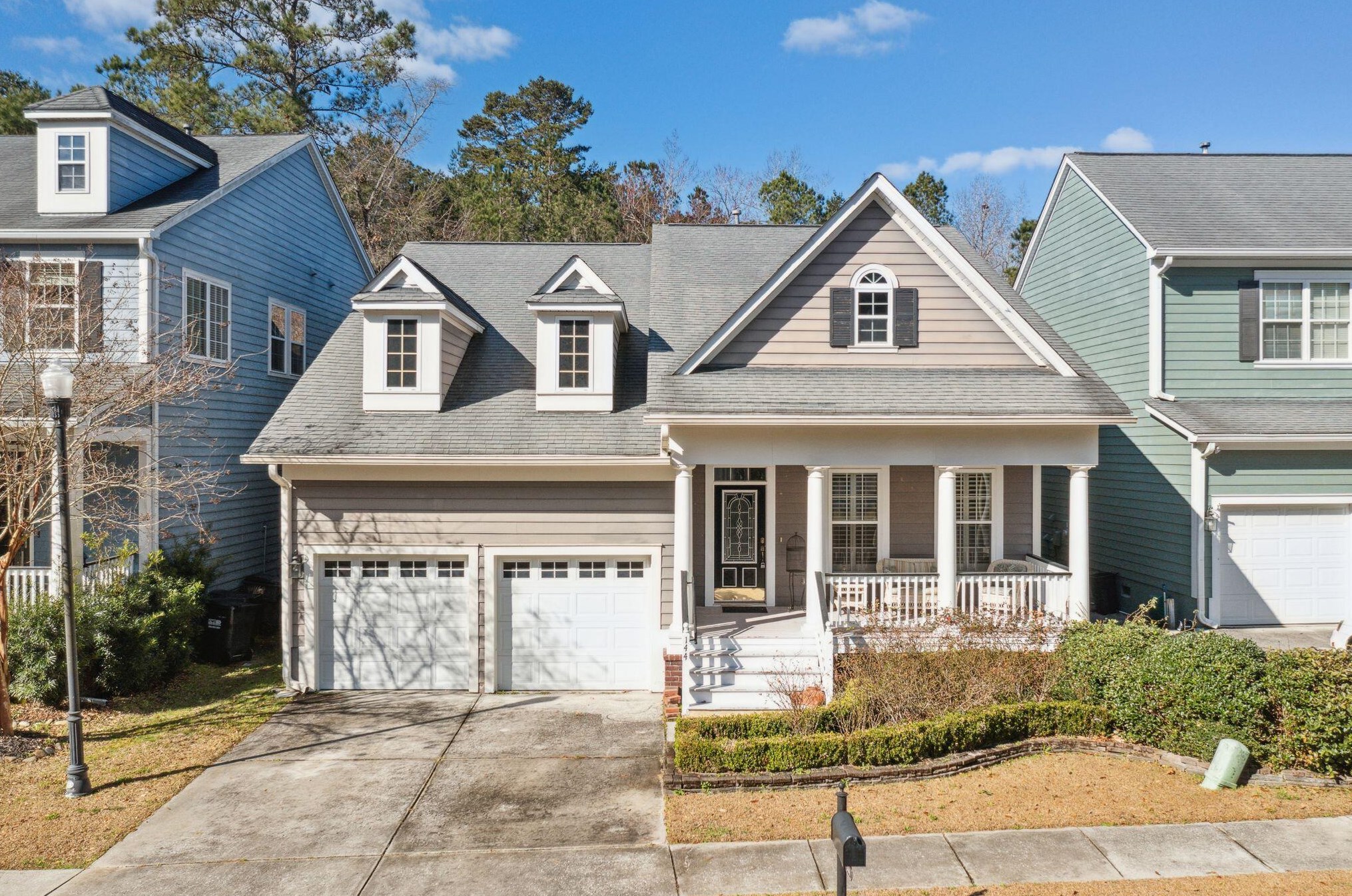 144 Ashley Bluffs Rd, Summerville SC  29485-6043 exterior