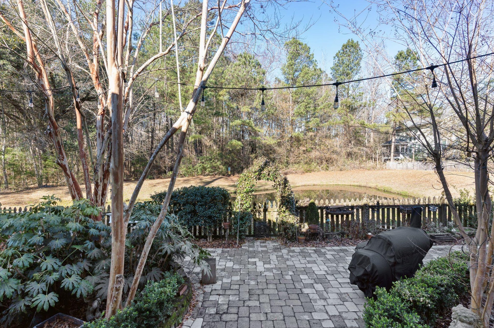 144 Ashley Bluffs Rd, Summerville SC  29485-6043 exterior