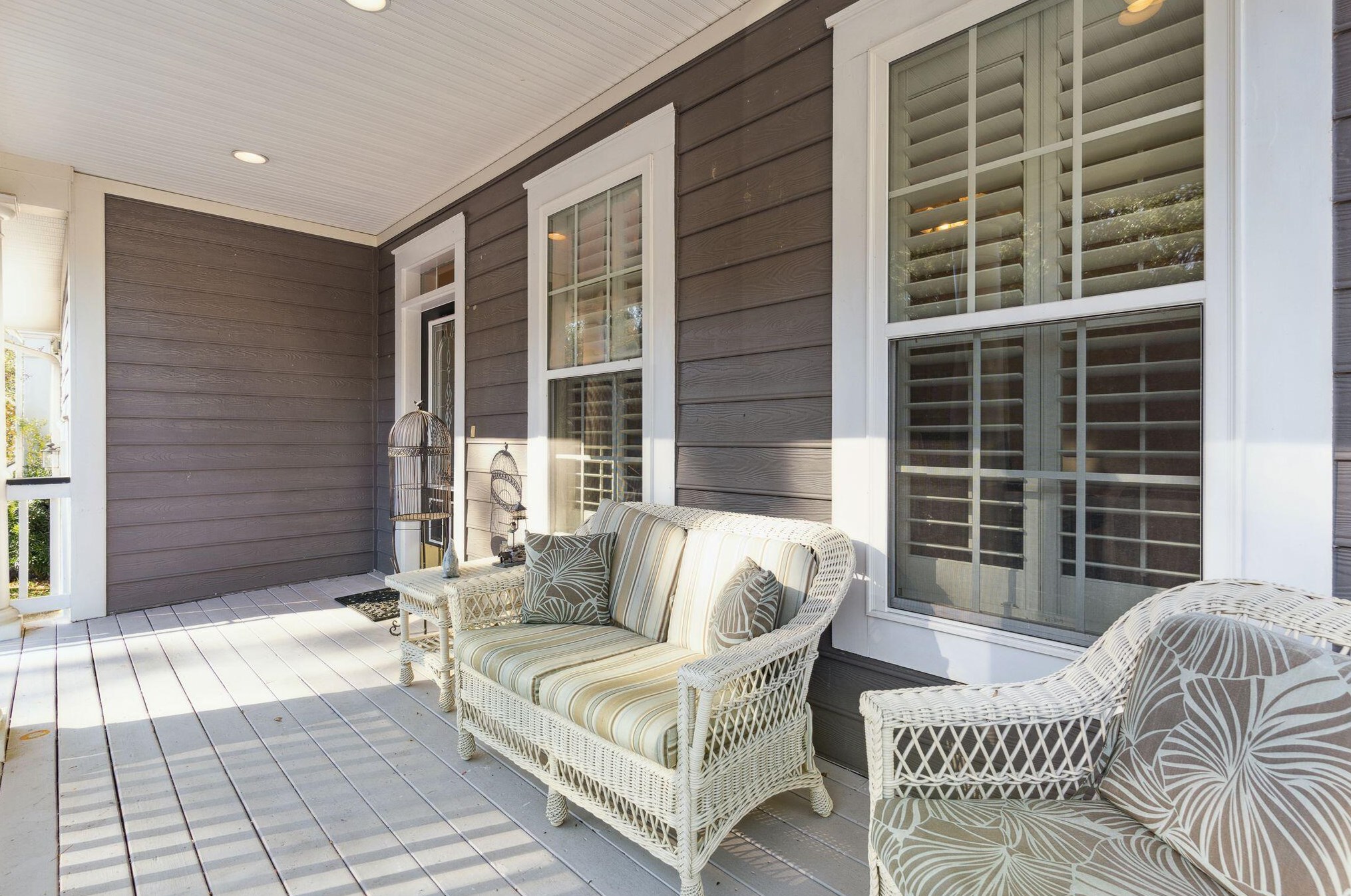 144 Ashley Bluffs Rd, Summerville SC  29485-6043 exterior