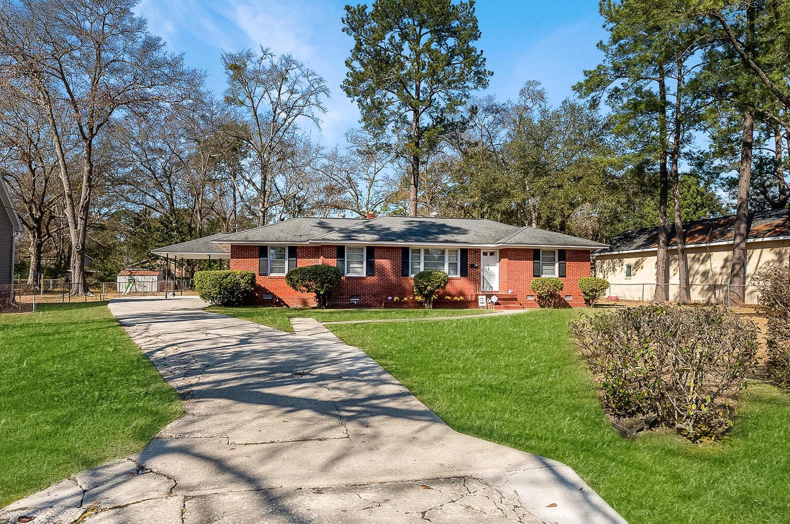 408 Palmetto St, Summerville, SC 29483-6147