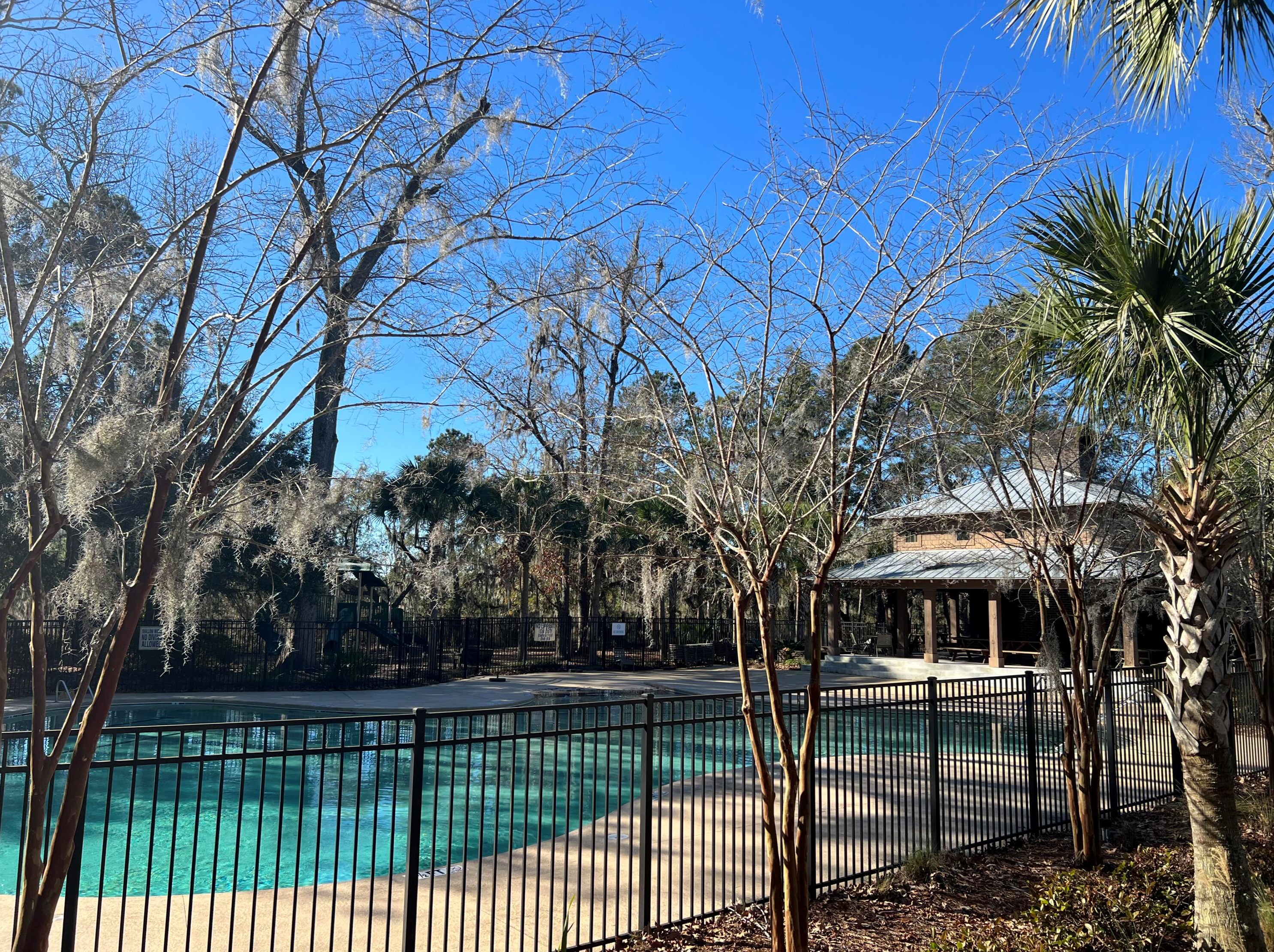 2565 Rutherford Way, Charleston SC  29414-6666 exterior