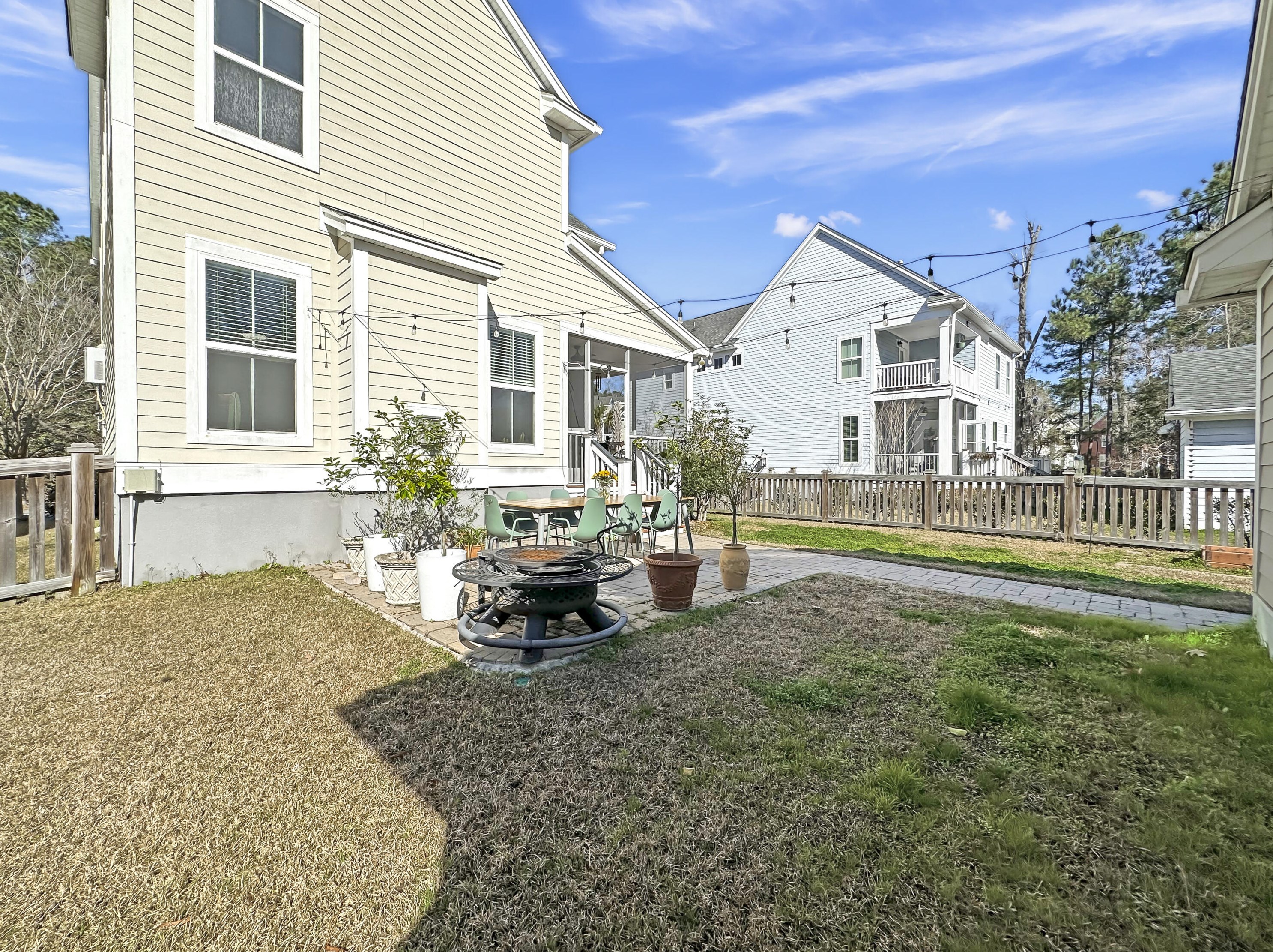 2565 Rutherford Way, Charleston SC  29414-6666 exterior