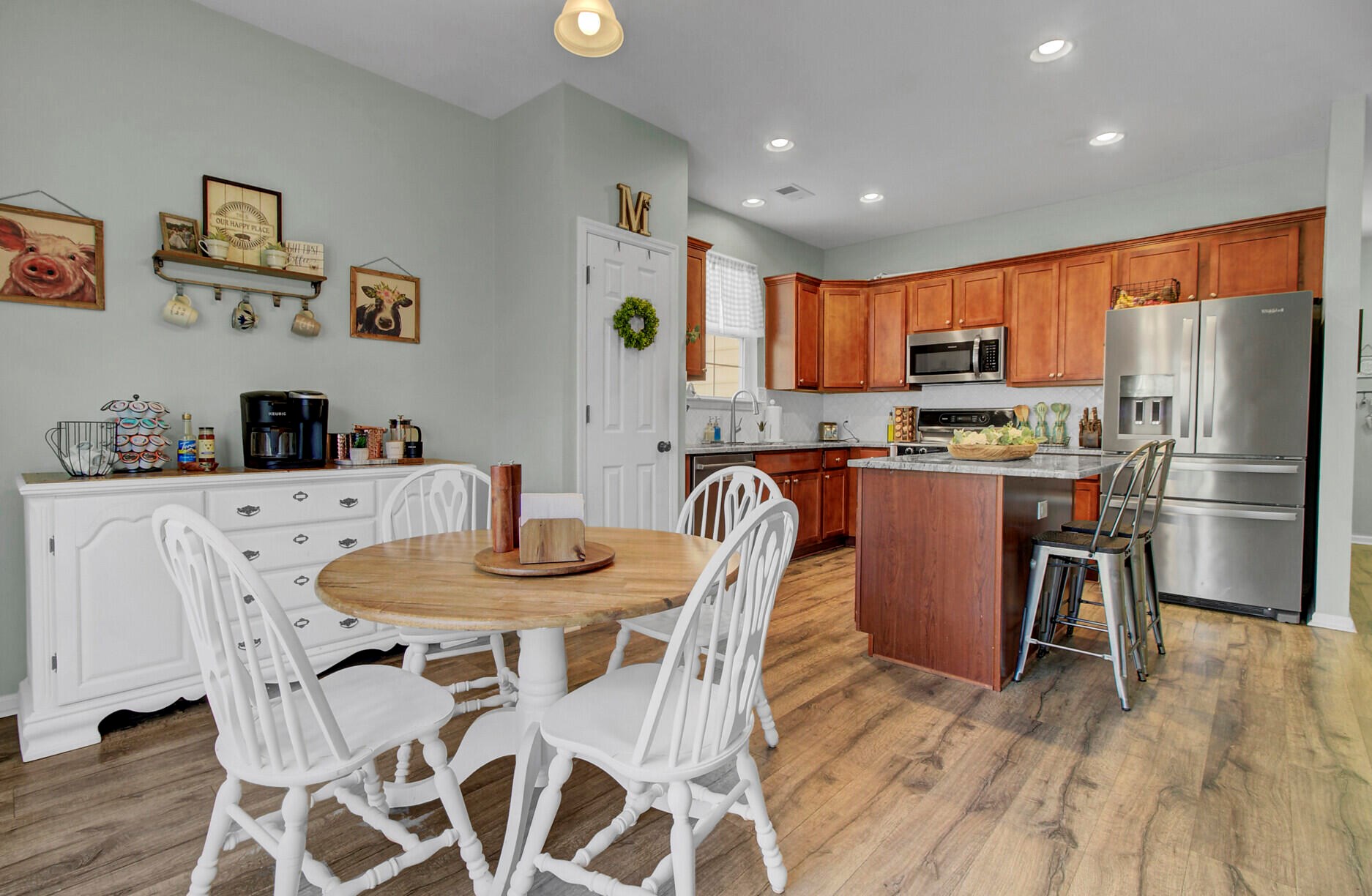 3024 Nantuckett Ave, Charleston SC  29420-8973 exterior