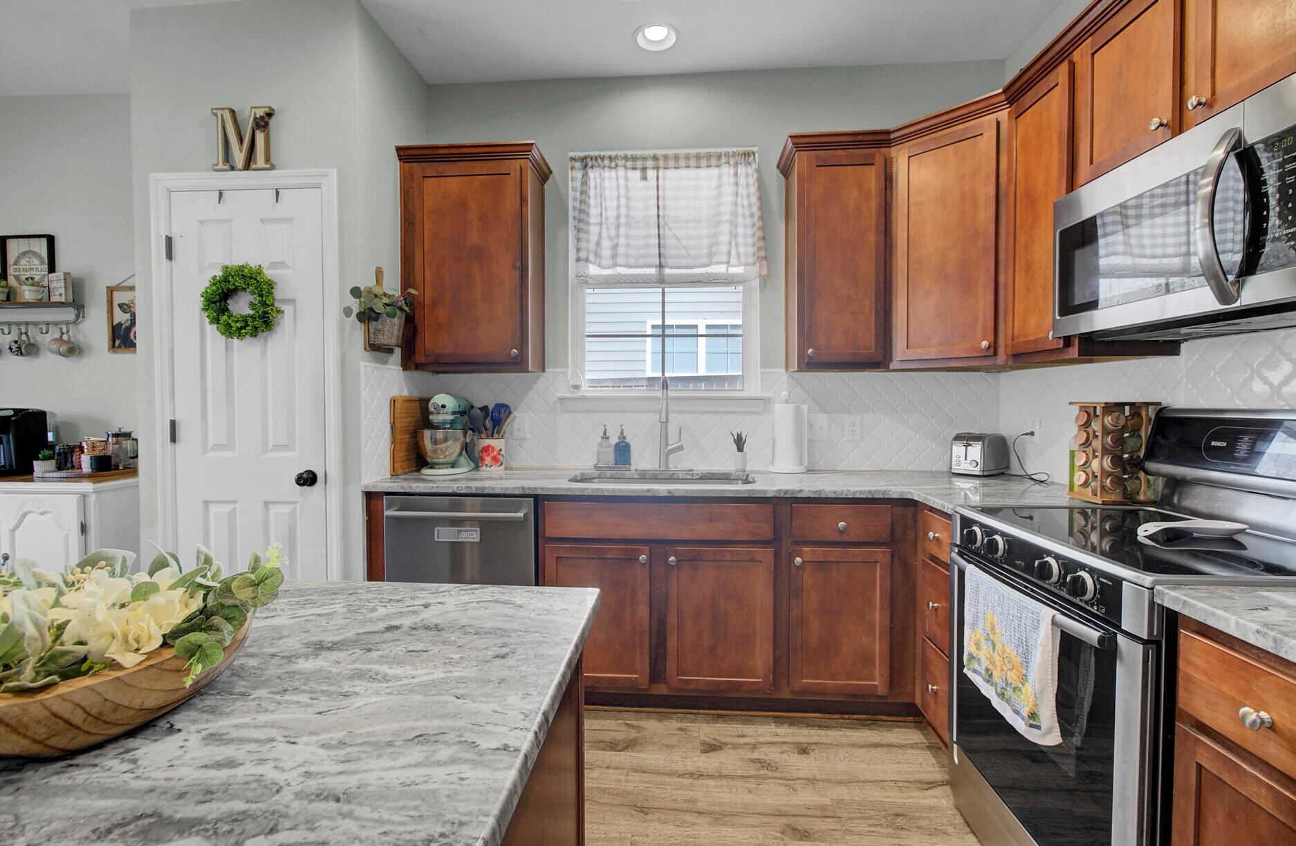 3024 Nantuckett Ave, Charleston SC  29420-8973 exterior