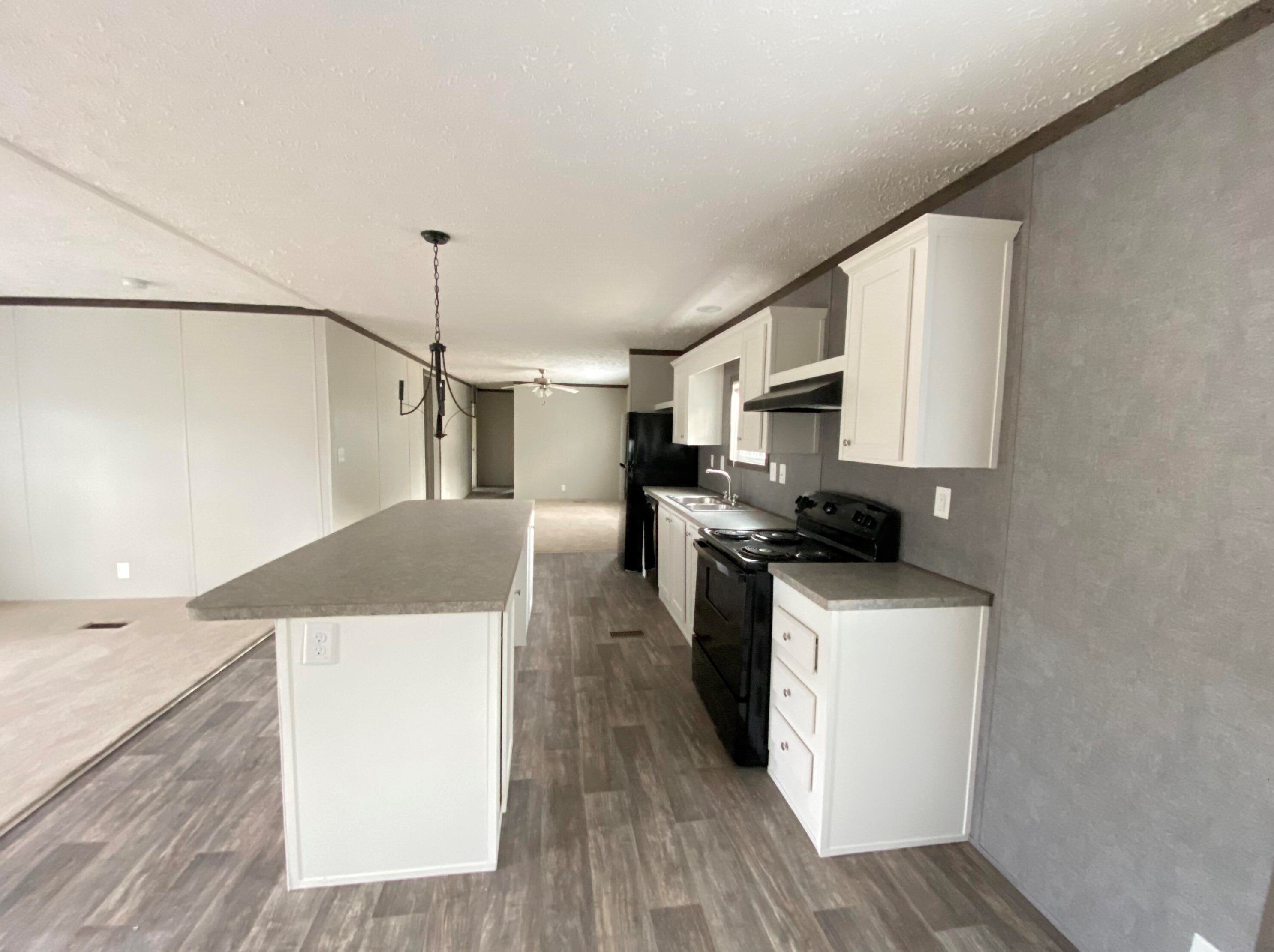 1441 Schurlknight Rd, Alvin, SC 29479