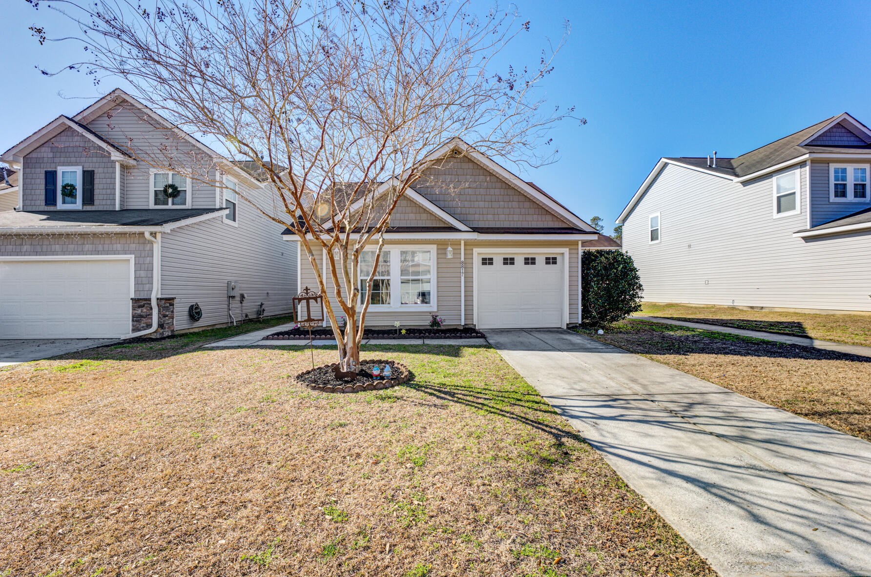 8817 Shadowglen Dr, Charleston, SC 29420-8359