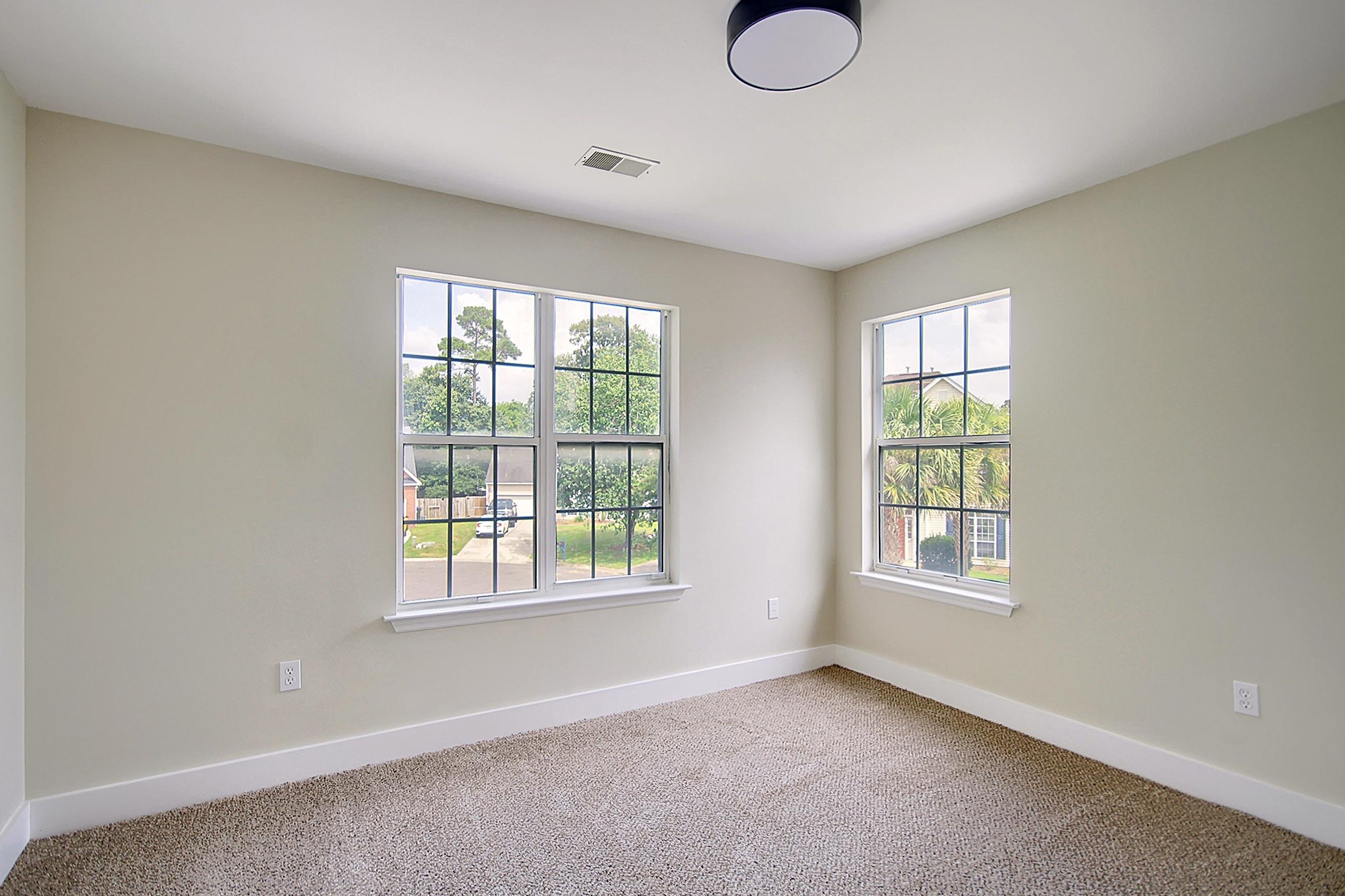 8653 Laurel Grove Ln, Charleston SC  29420-6814 exterior