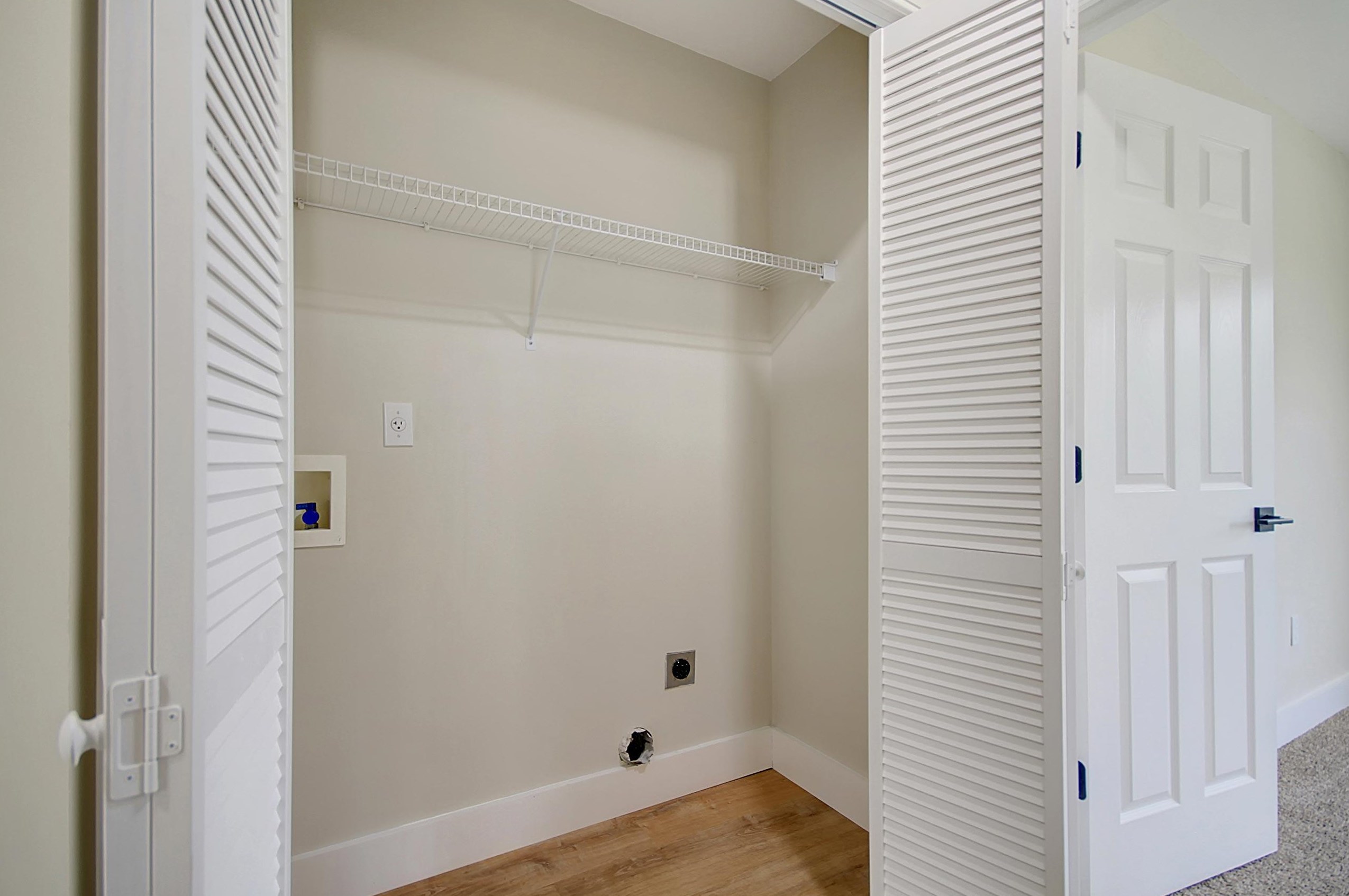 8653 Laurel Grove Ln, Charleston SC  29420-6814 exterior