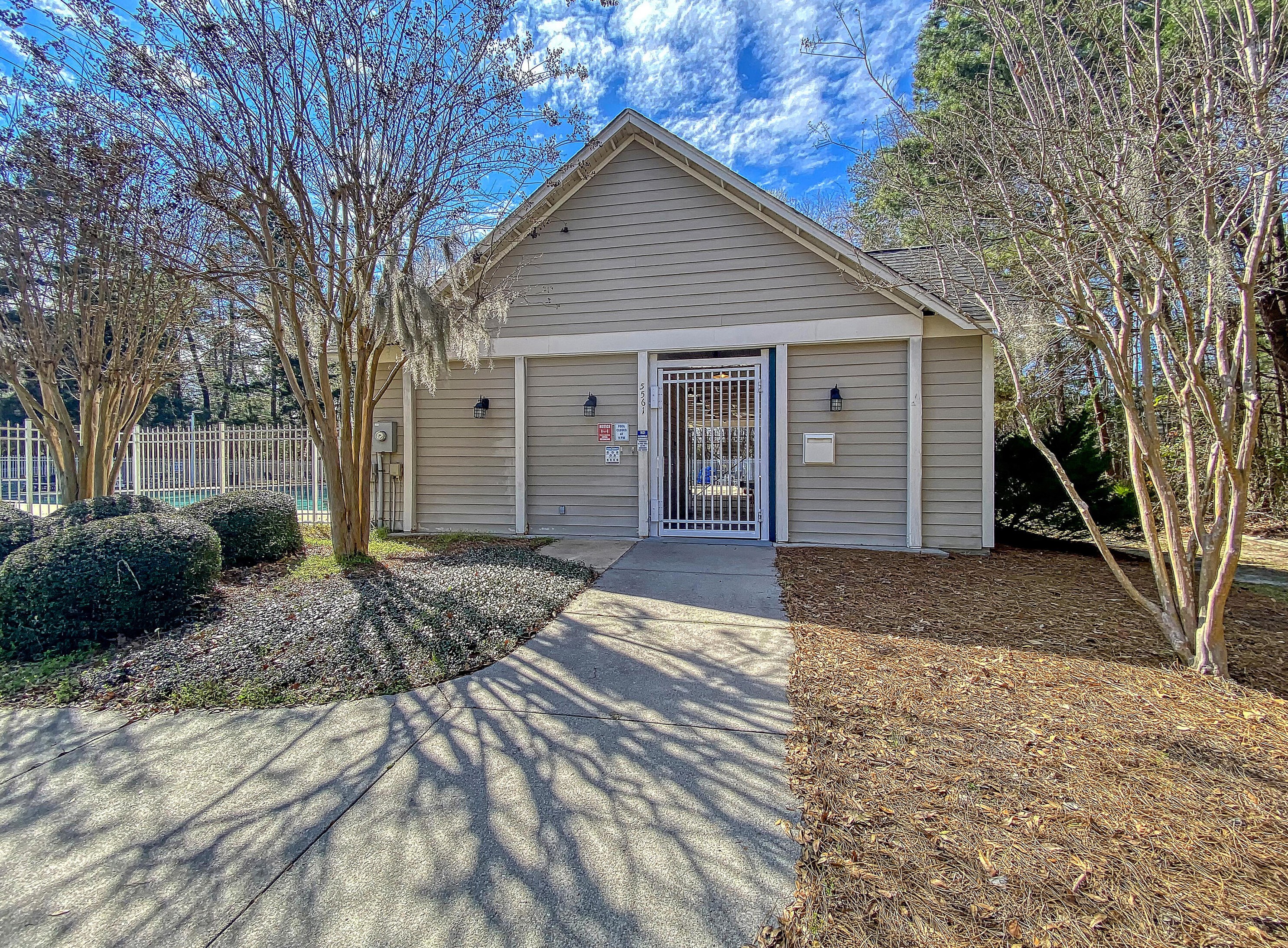 8653 Laurel Grove Ln, Charleston SC  29420-6814 exterior