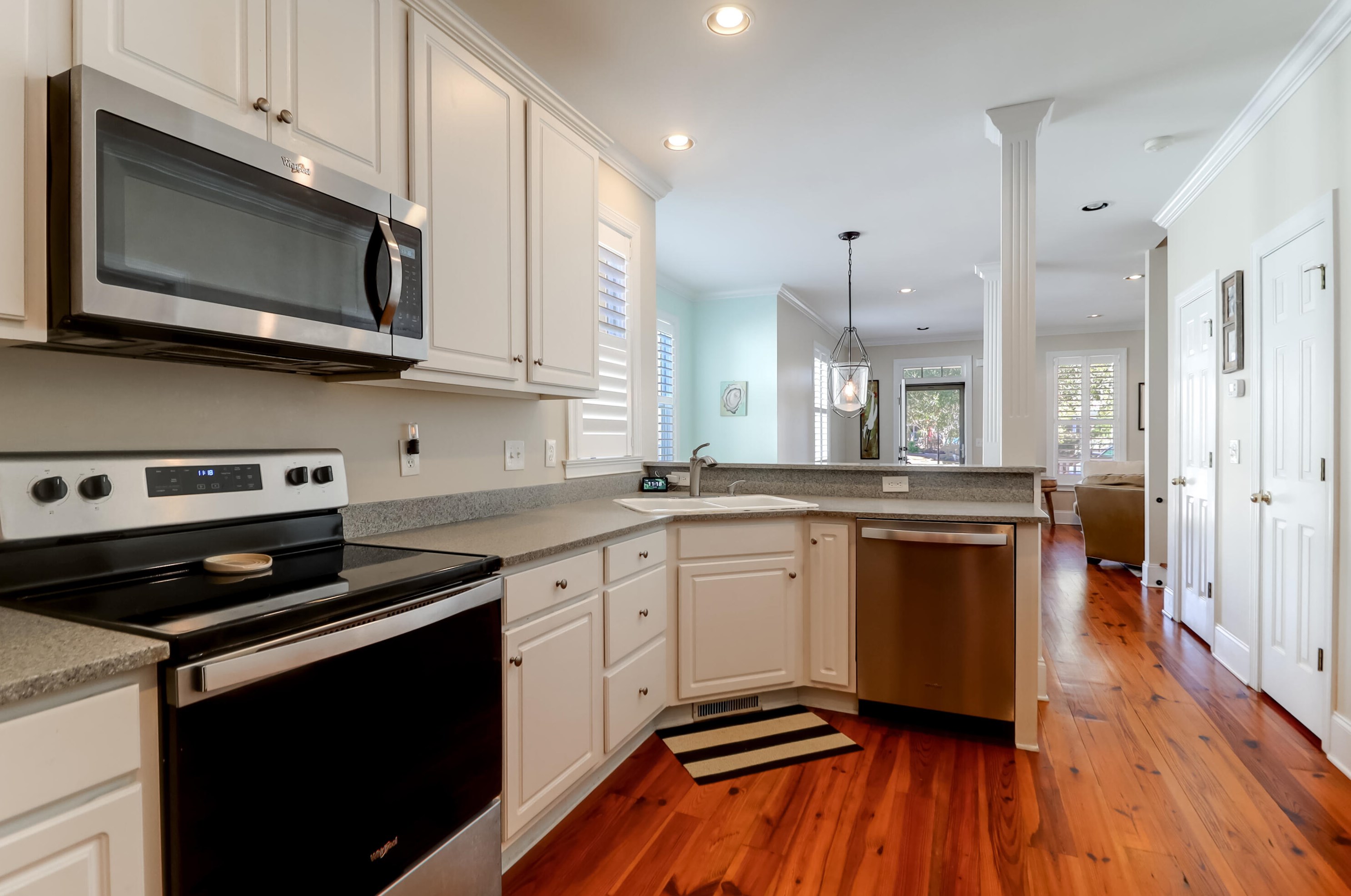 501 Shem Butler Ct, Charleston SC  29414-7149 exterior