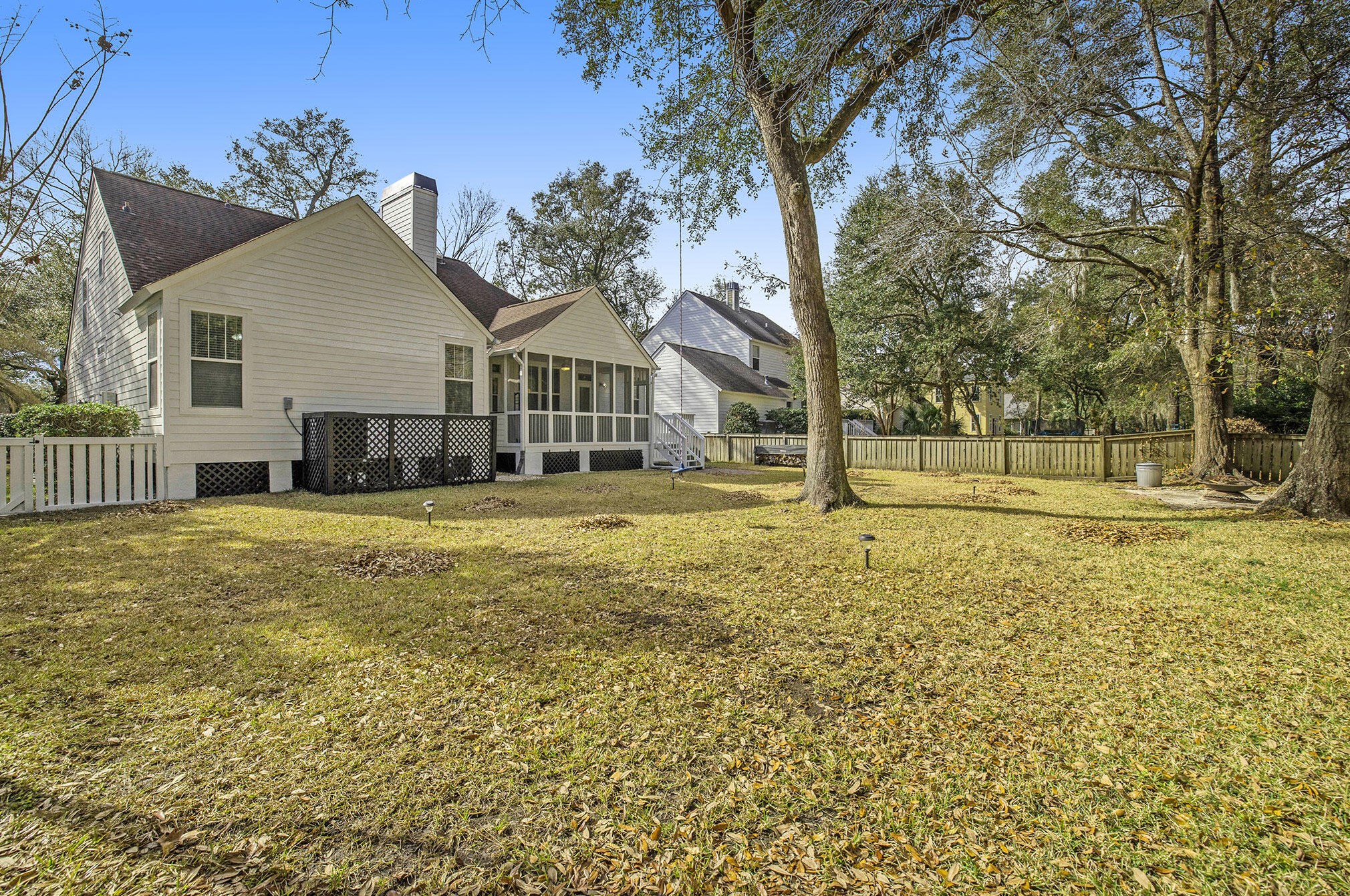 116 Corn Planters St, Charleston SC  29492-7689 exterior