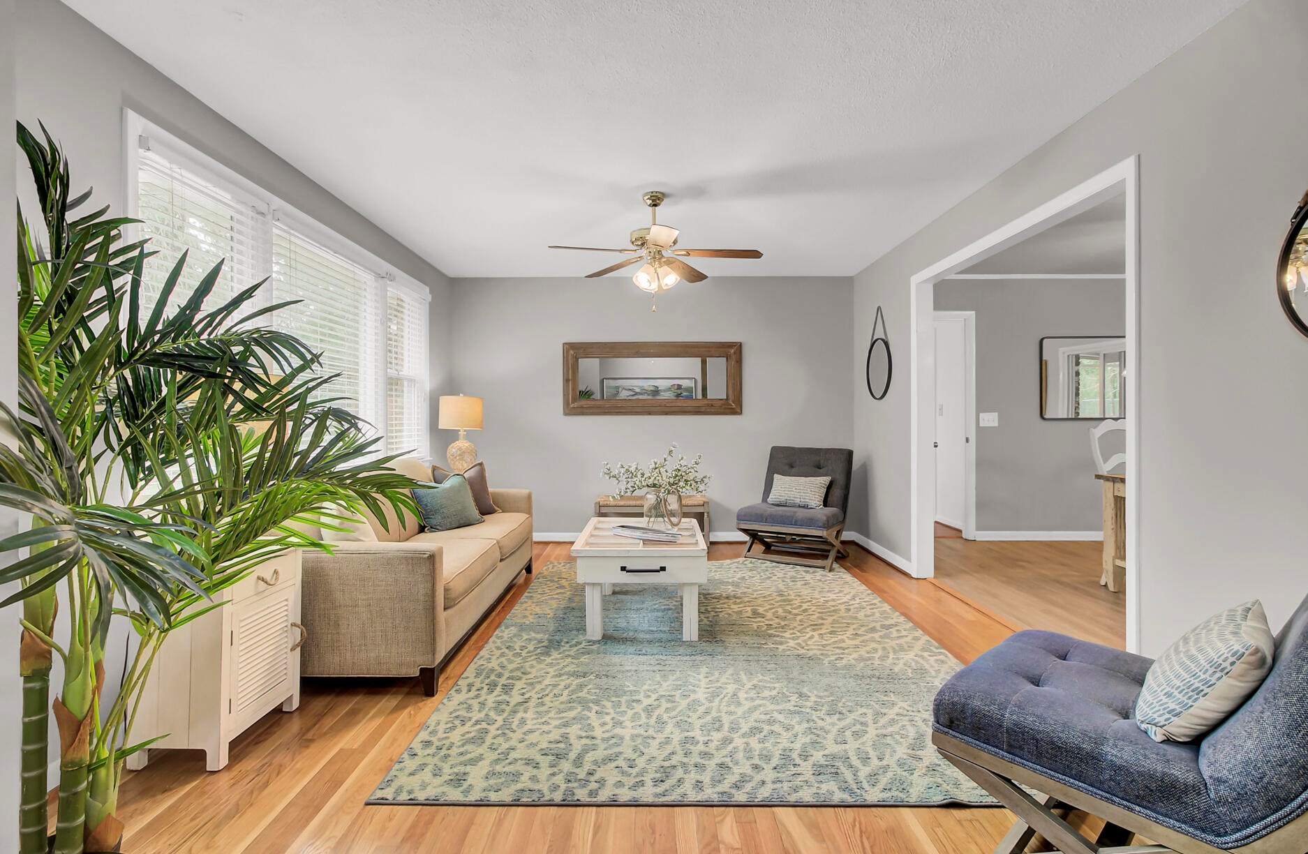 1267 Hampshire Rd, Charleston, SC 29412-9217