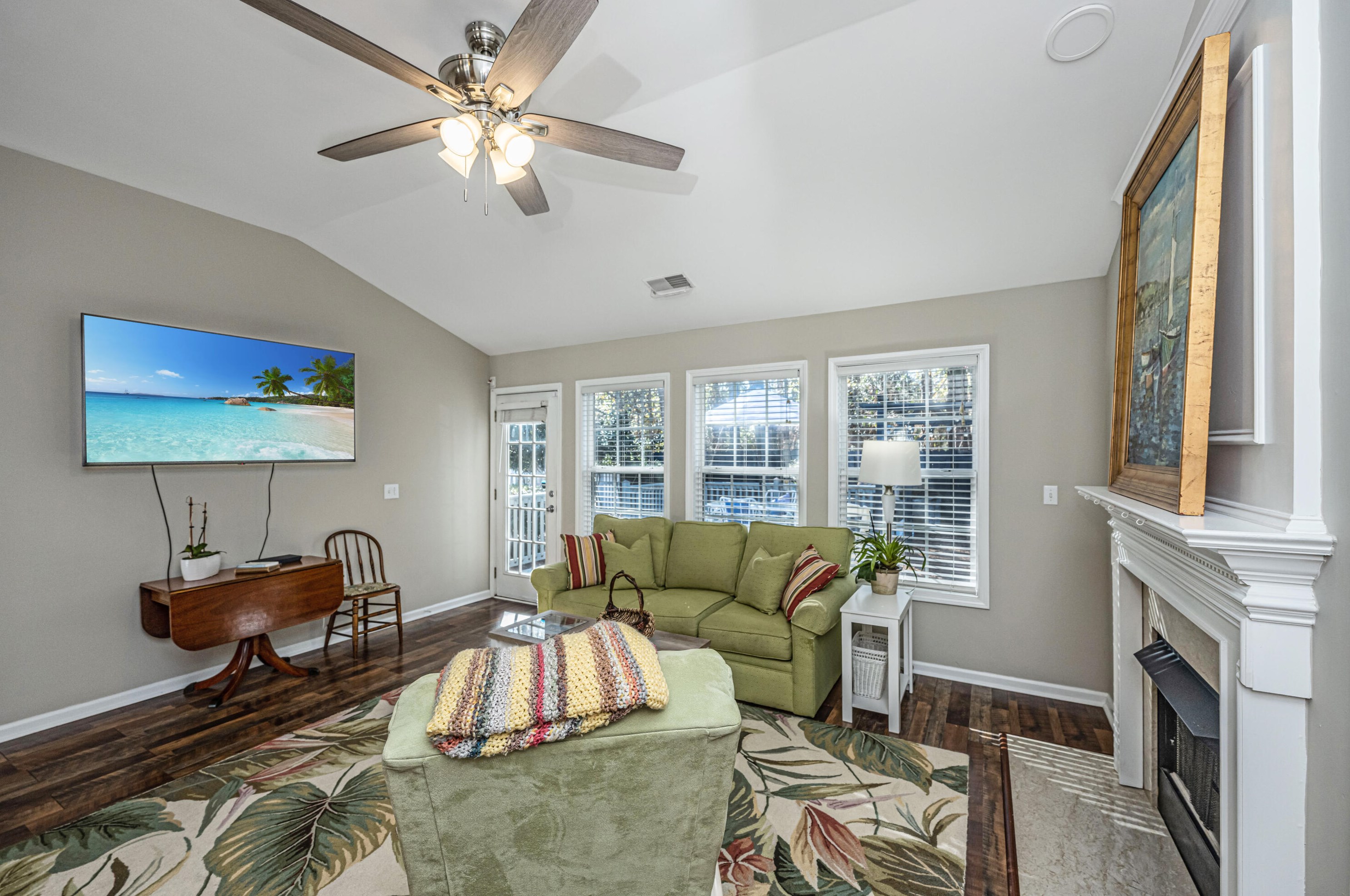 1427 Harbor Mist Ct, Charleston SC  29492-8097 exterior