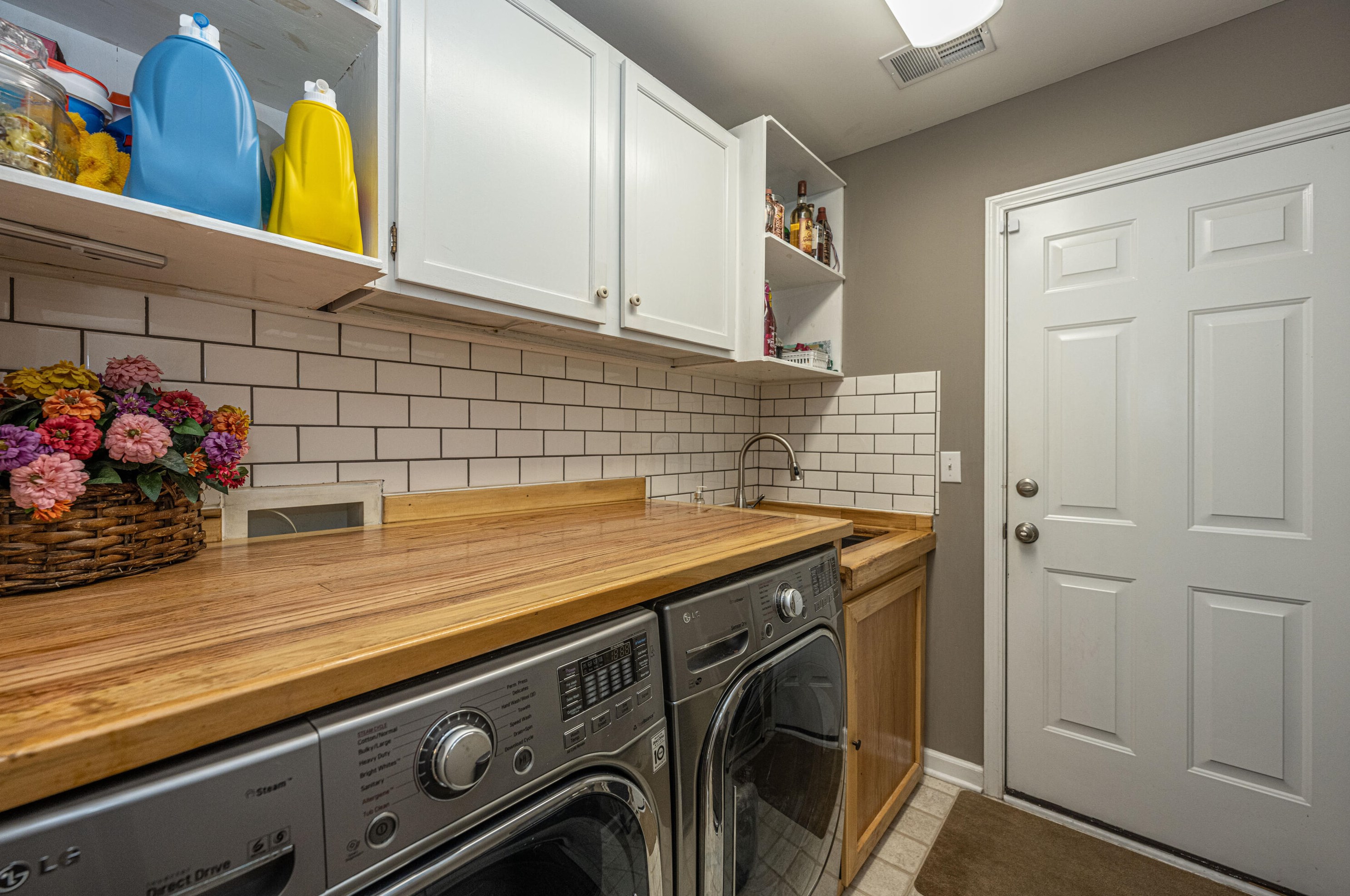 1427 Harbor Mist Ct, Charleston SC  29492-8097 exterior